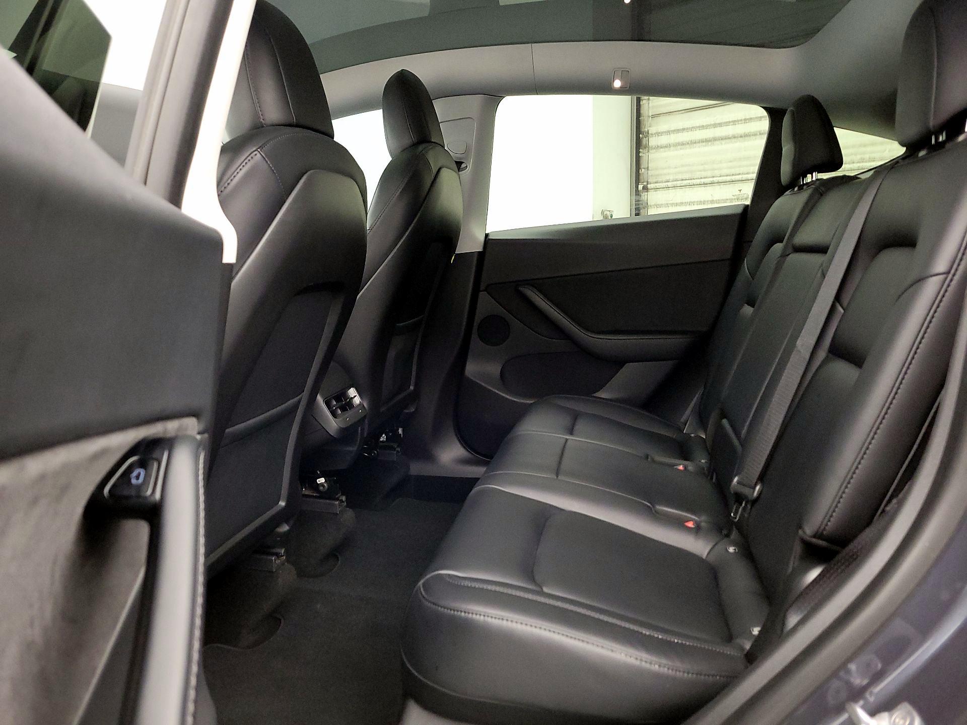 Thumbnail: 2021 Tesla Model Y - 20