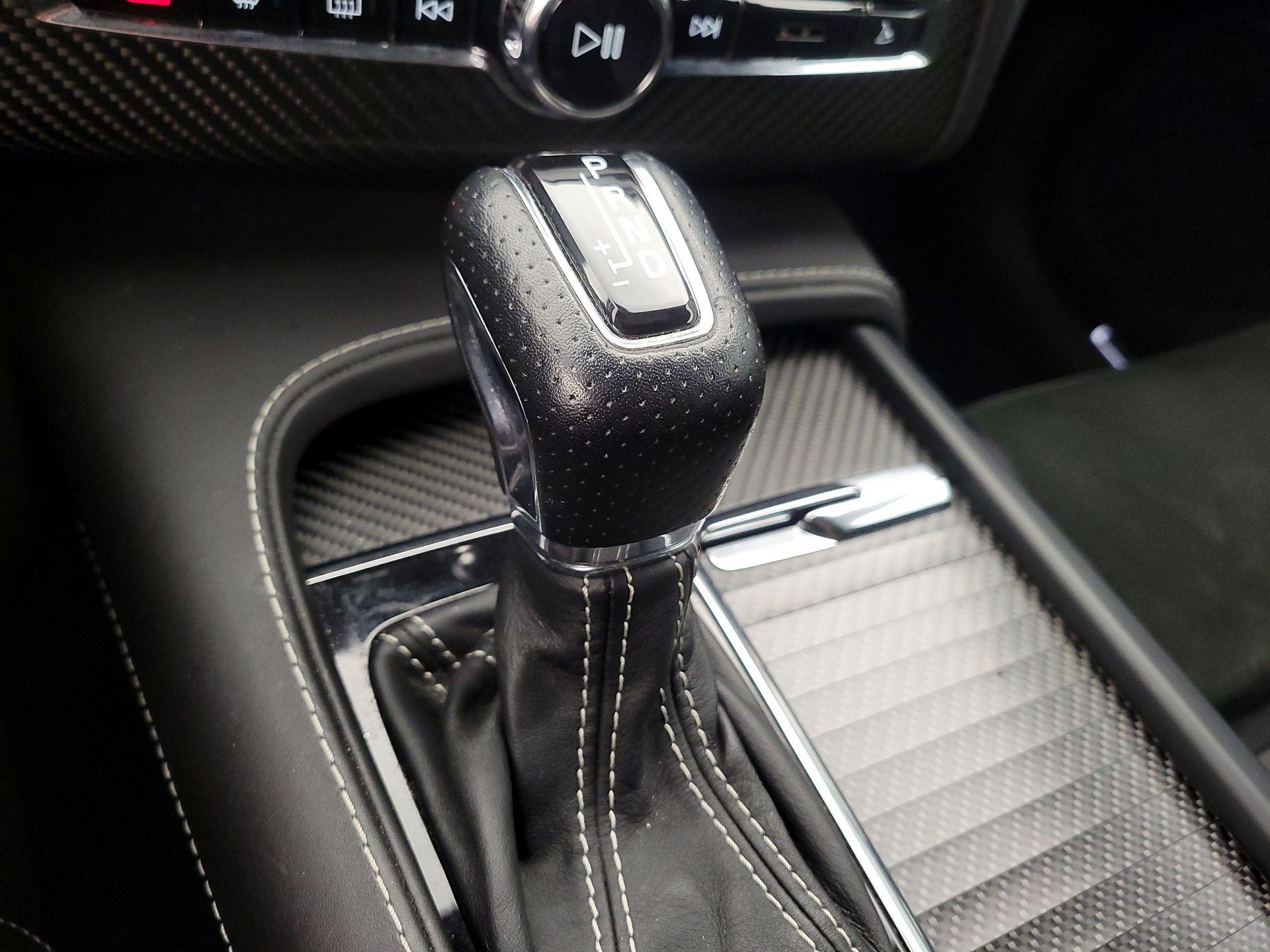 Thumbnail: 2017 Volvo XC90 - 18