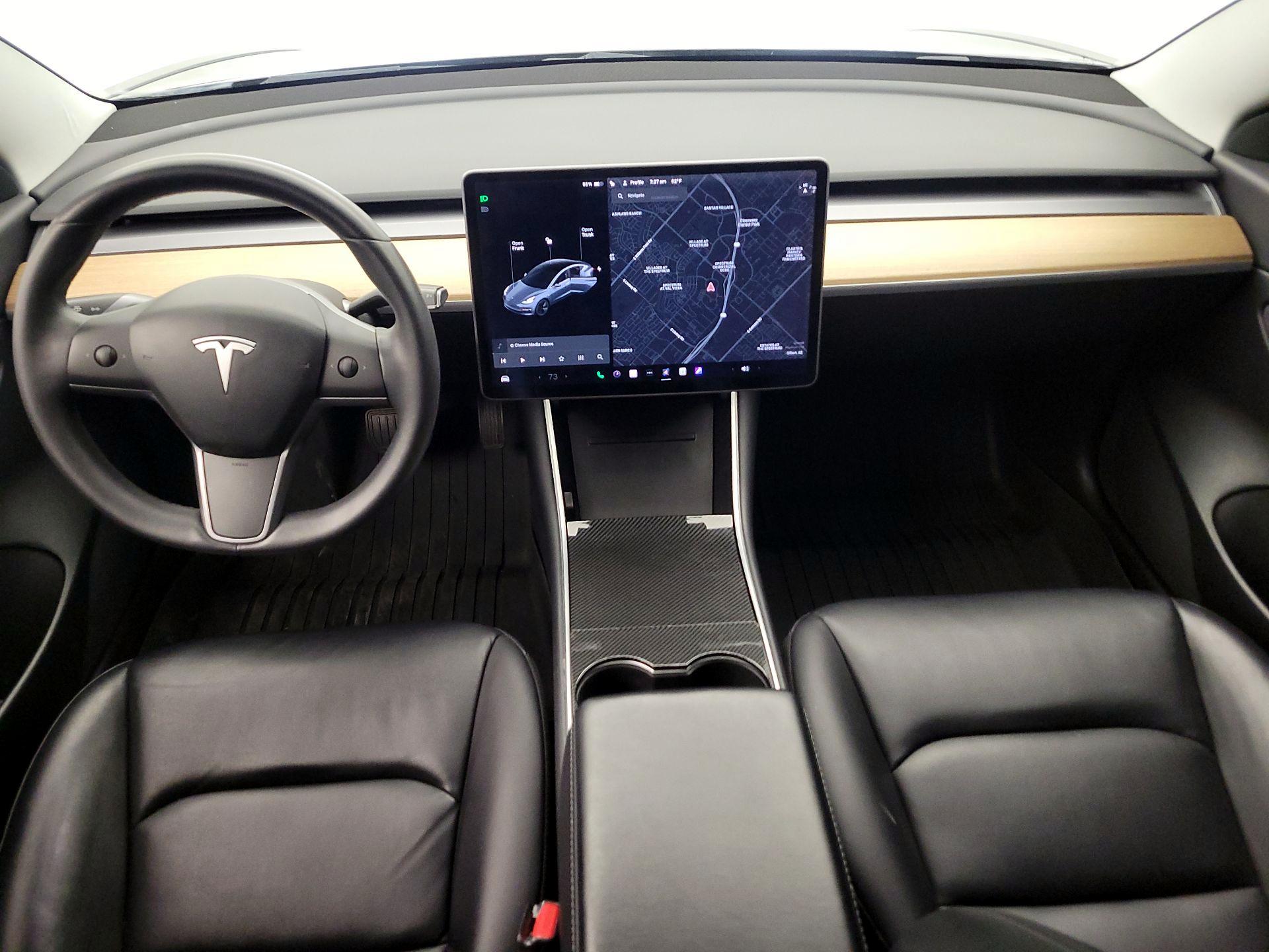 Thumbnail: 2020 Tesla Model 3 - 9