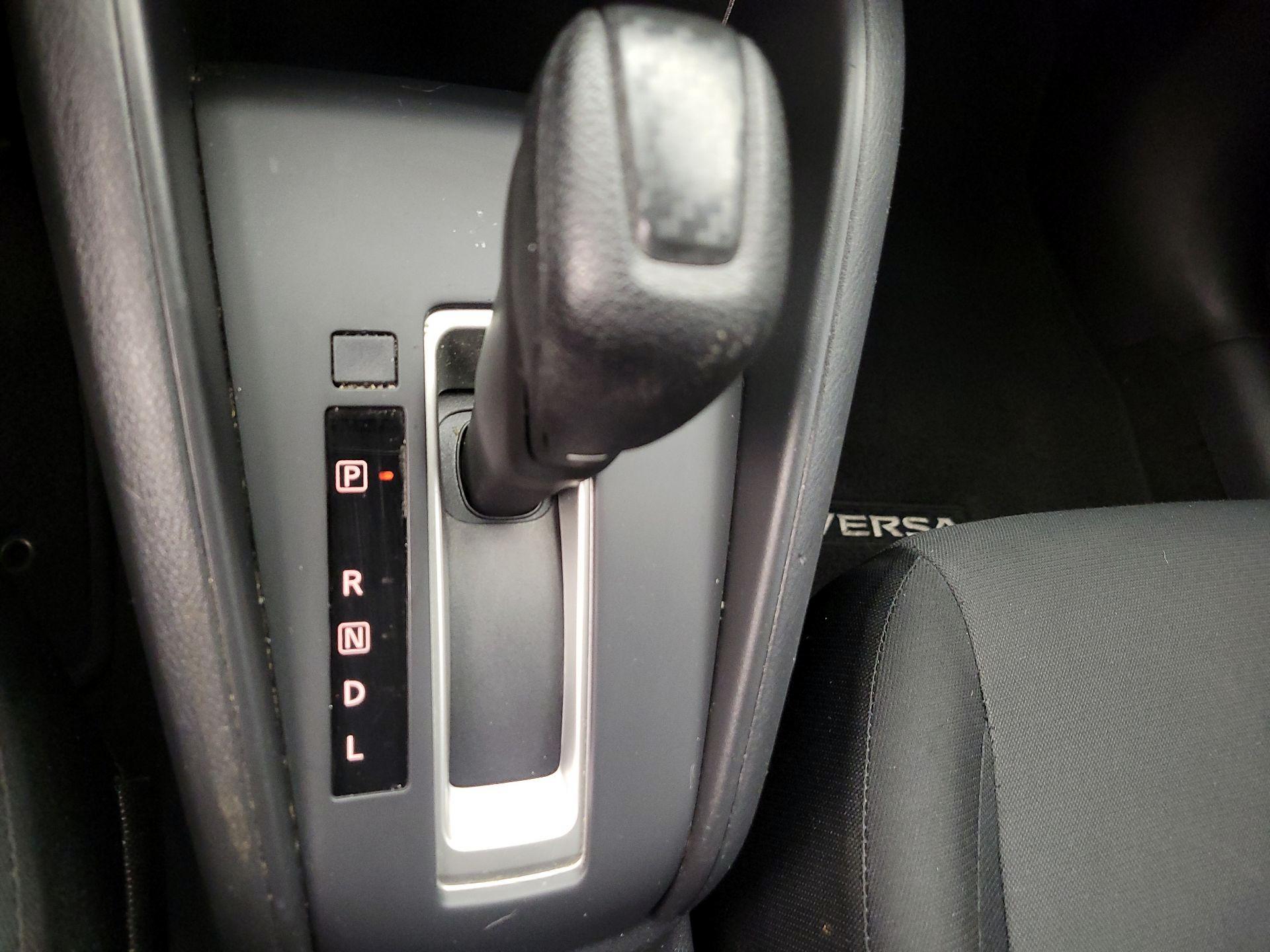 Thumbnail: 2022 Nissan Versa - 17