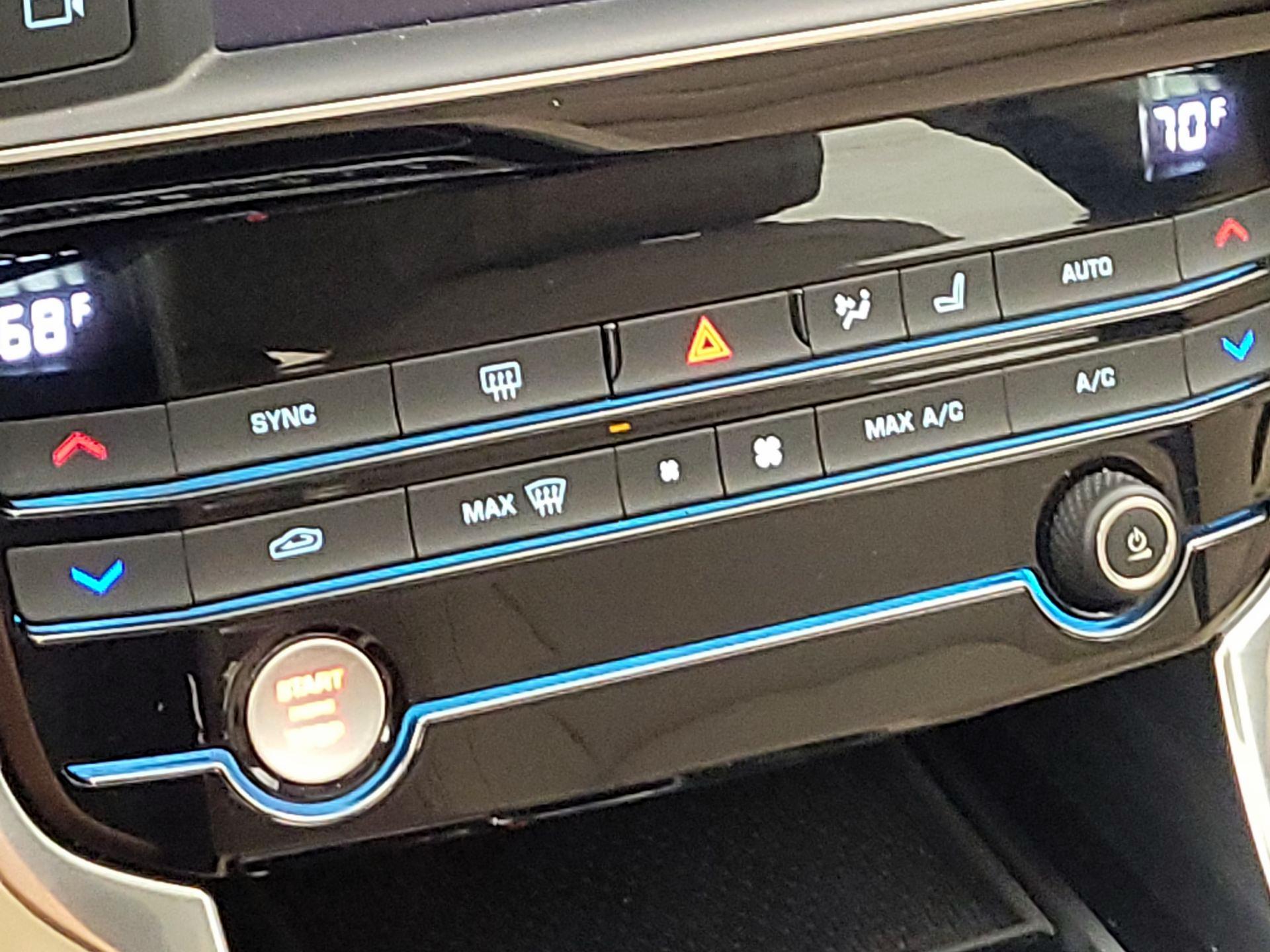 Thumbnail: 2017 Jaguar XE - 17