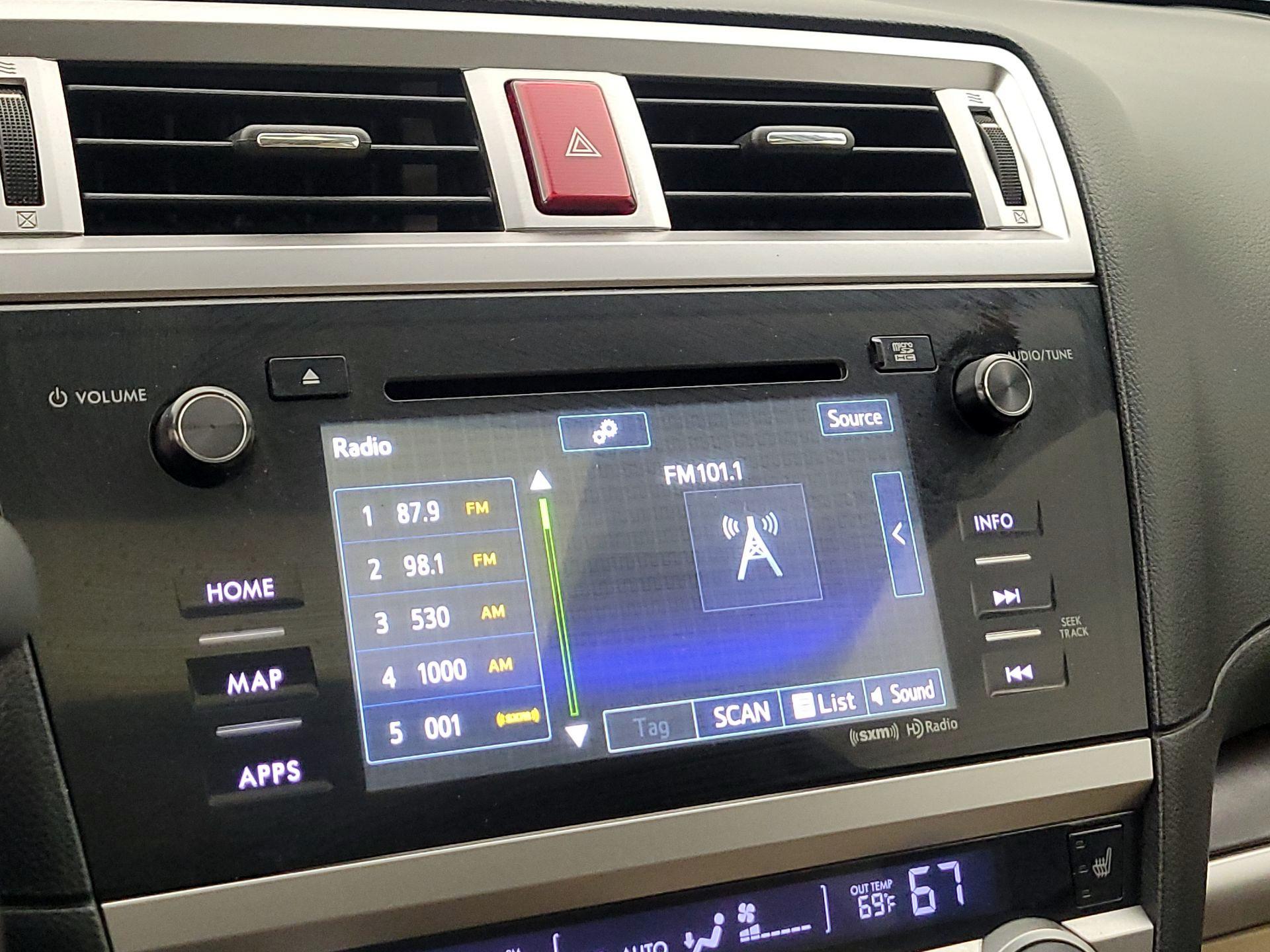 Thumbnail: 2015 Subaru Outback - 16