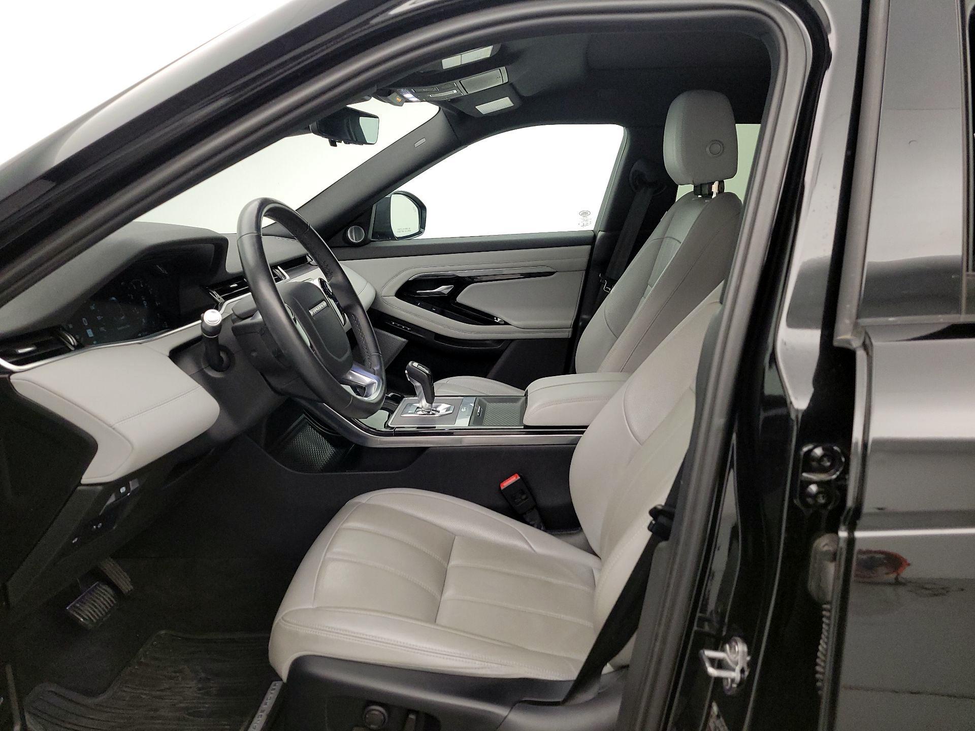 Thumbnail: 2020 Land Rover Range Rover Evoque - 11