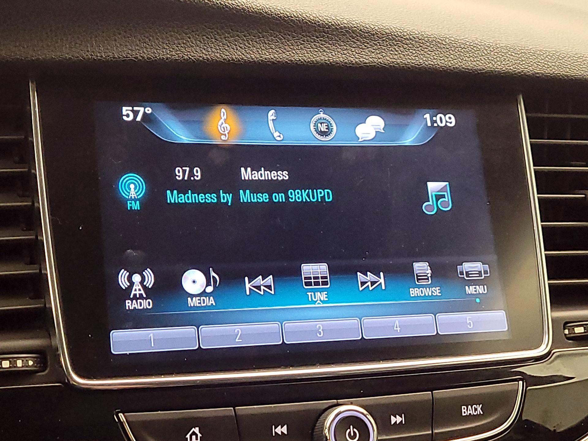 Thumbnail: 2017 Buick Encore - 15