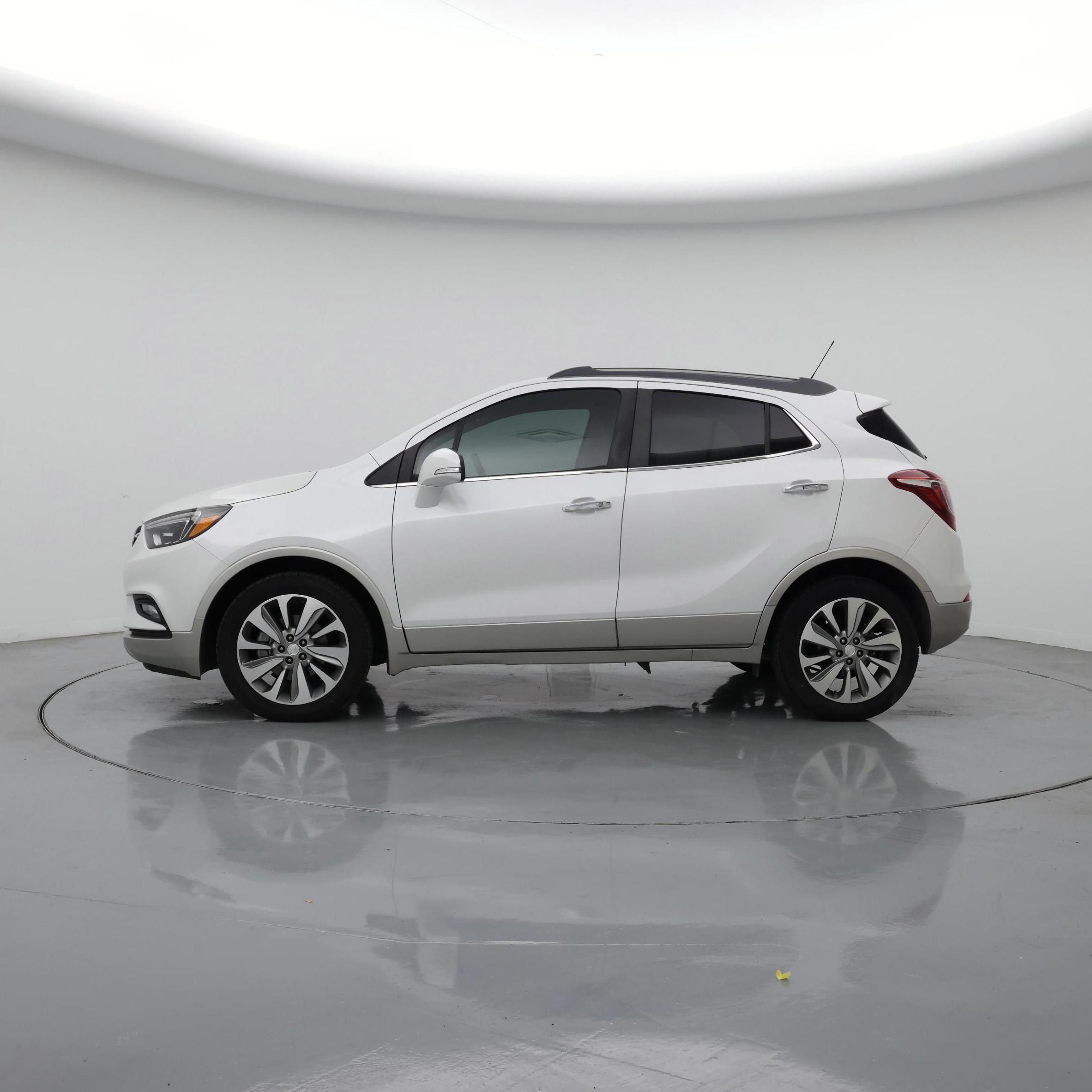Thumbnail: 2017 Buick Encore - 3
