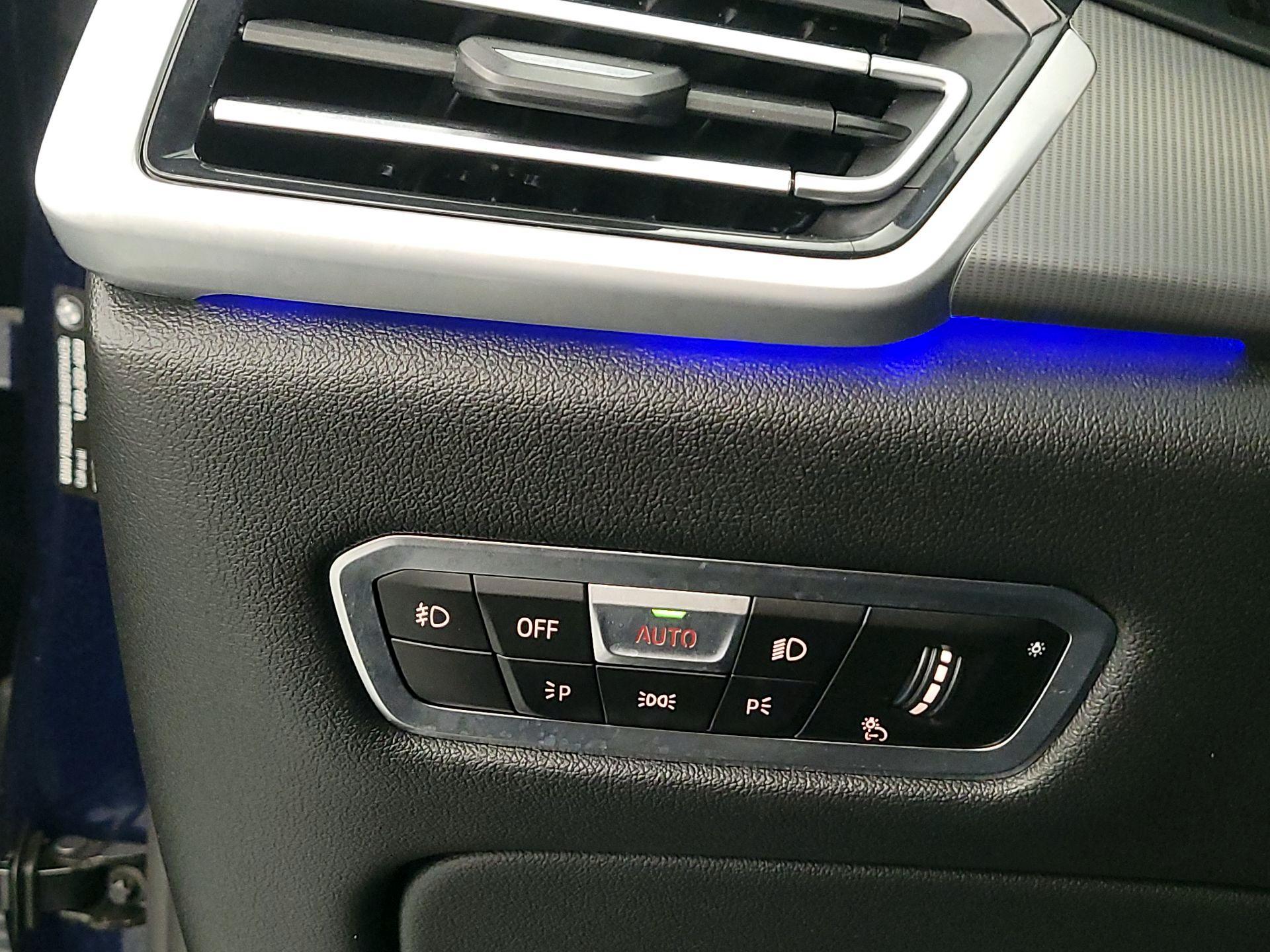 Thumbnail: 2021 BMW X6 - 13