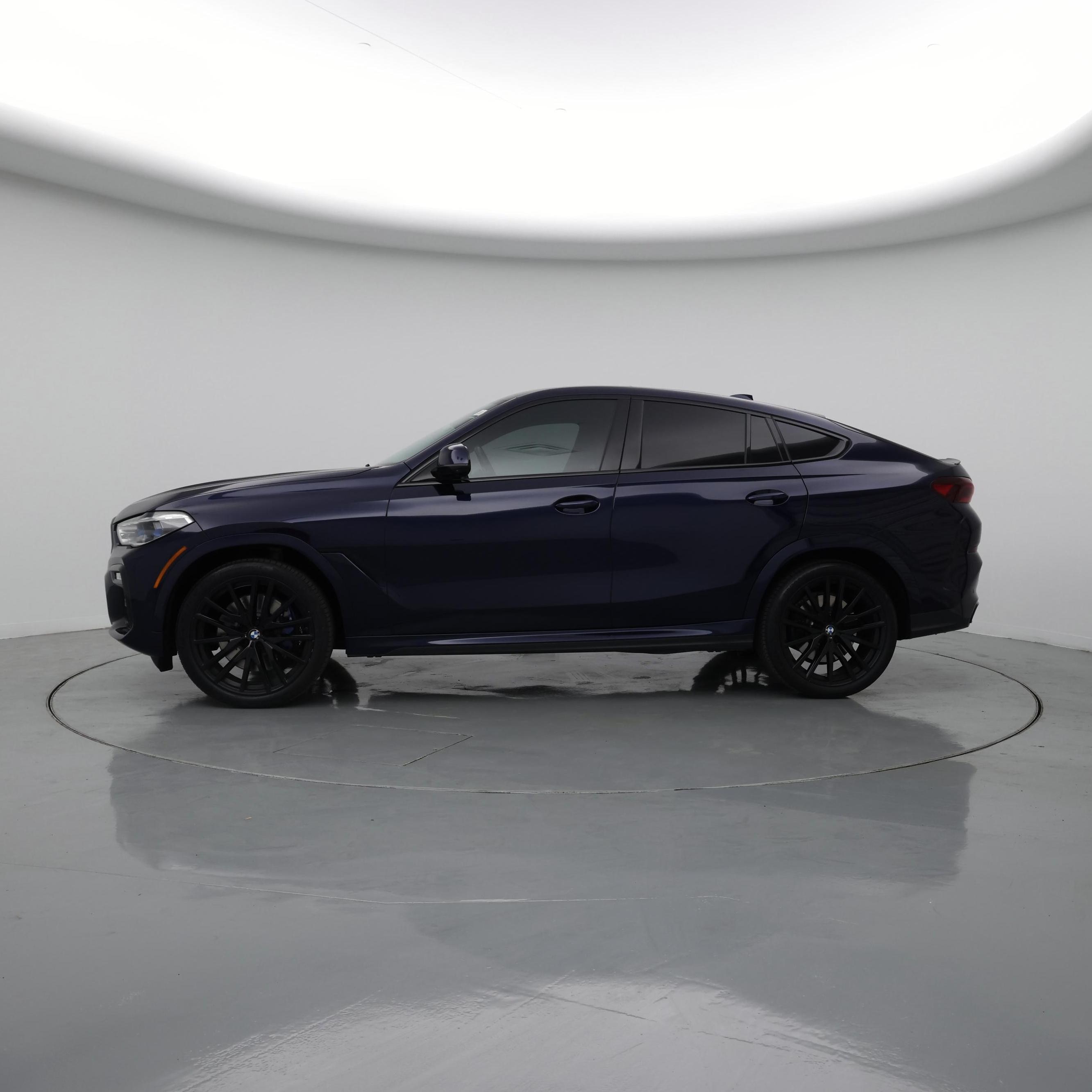 Thumbnail: 2021 BMW X6 - 3