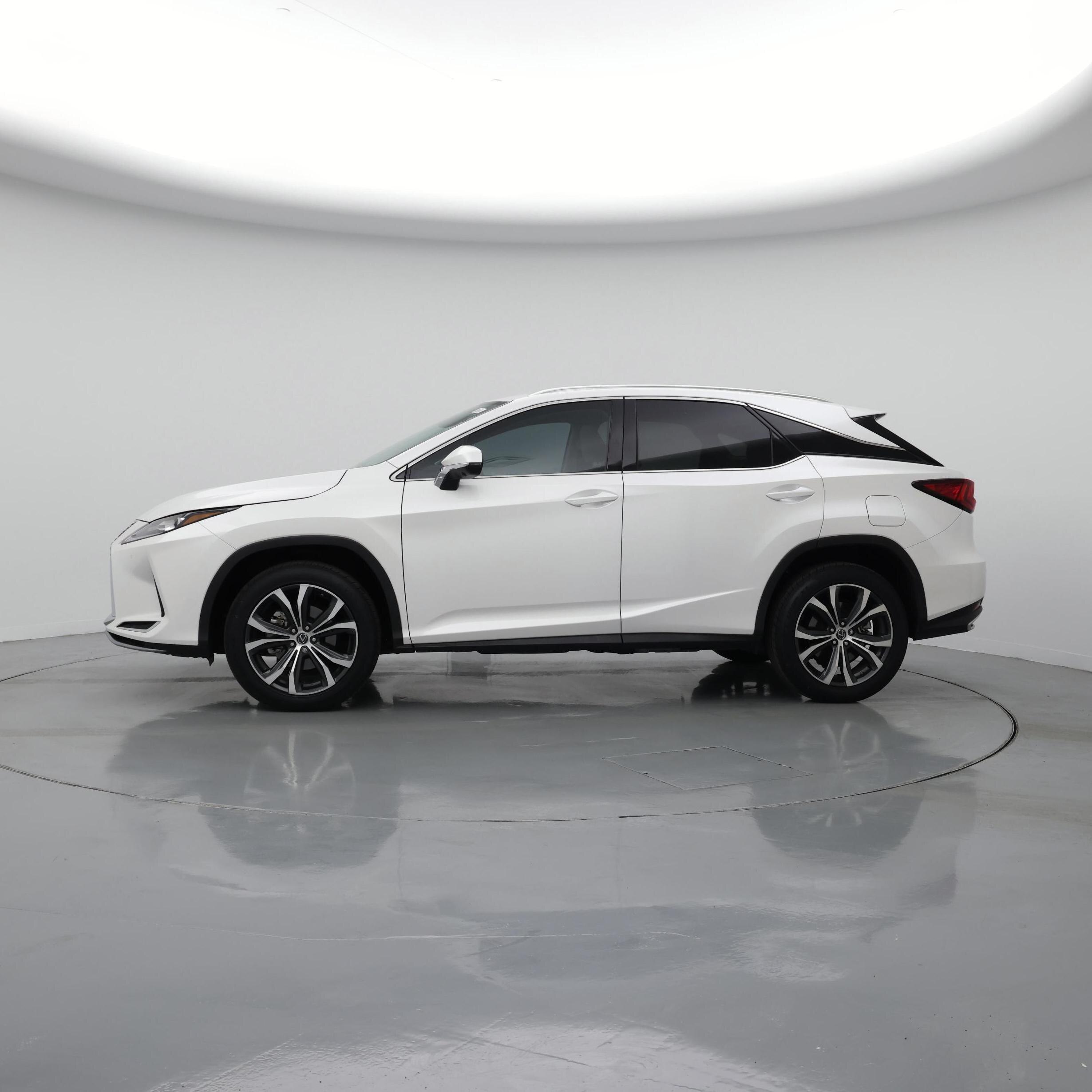 Thumbnail: 2022 Lexus RX - 3