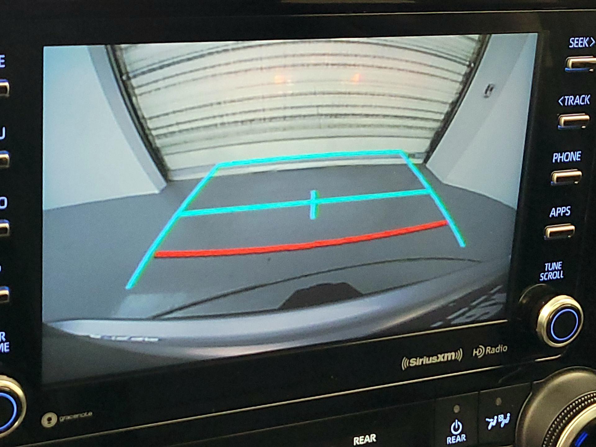 Thumbnail: 2022 Toyota Highlander - 15