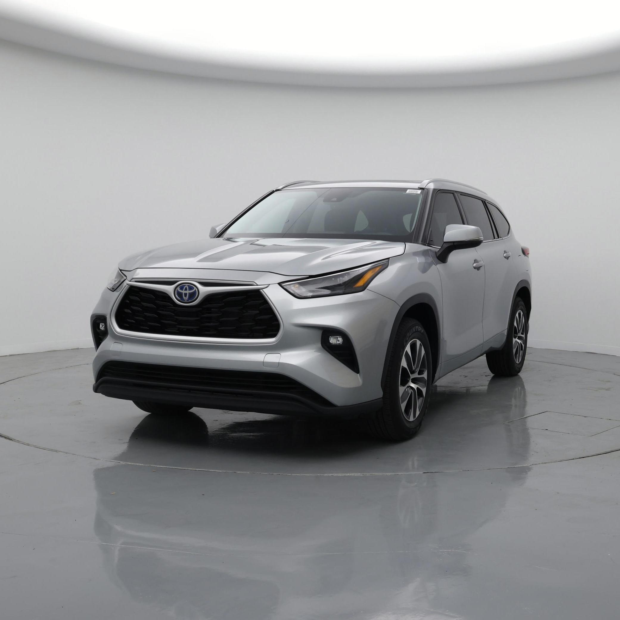 Thumbnail: 2022 Toyota Highlander - 4