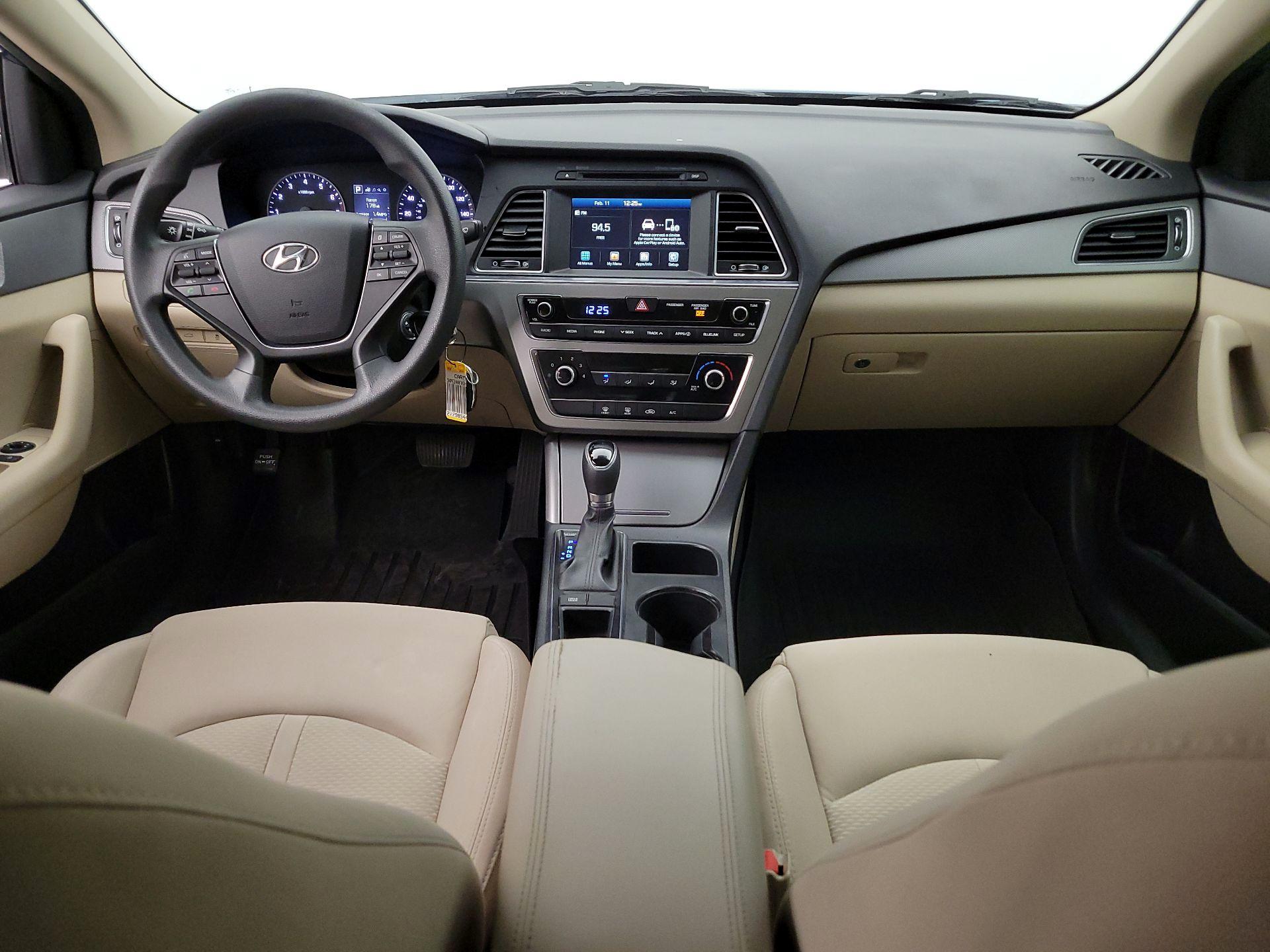 Thumbnail: 2016 Hyundai Sonata - 9