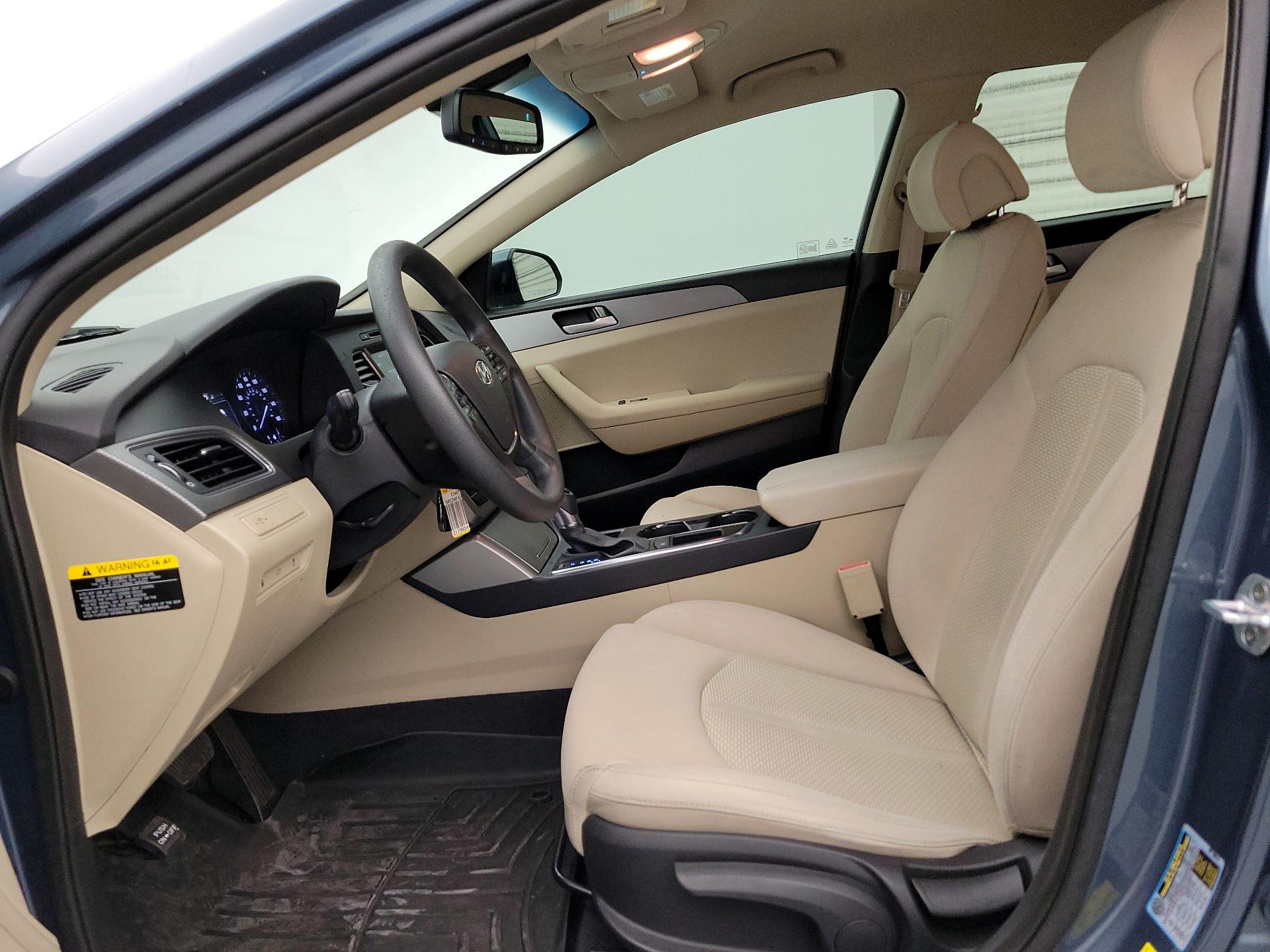 Thumbnail: 2016 Hyundai Sonata - 11