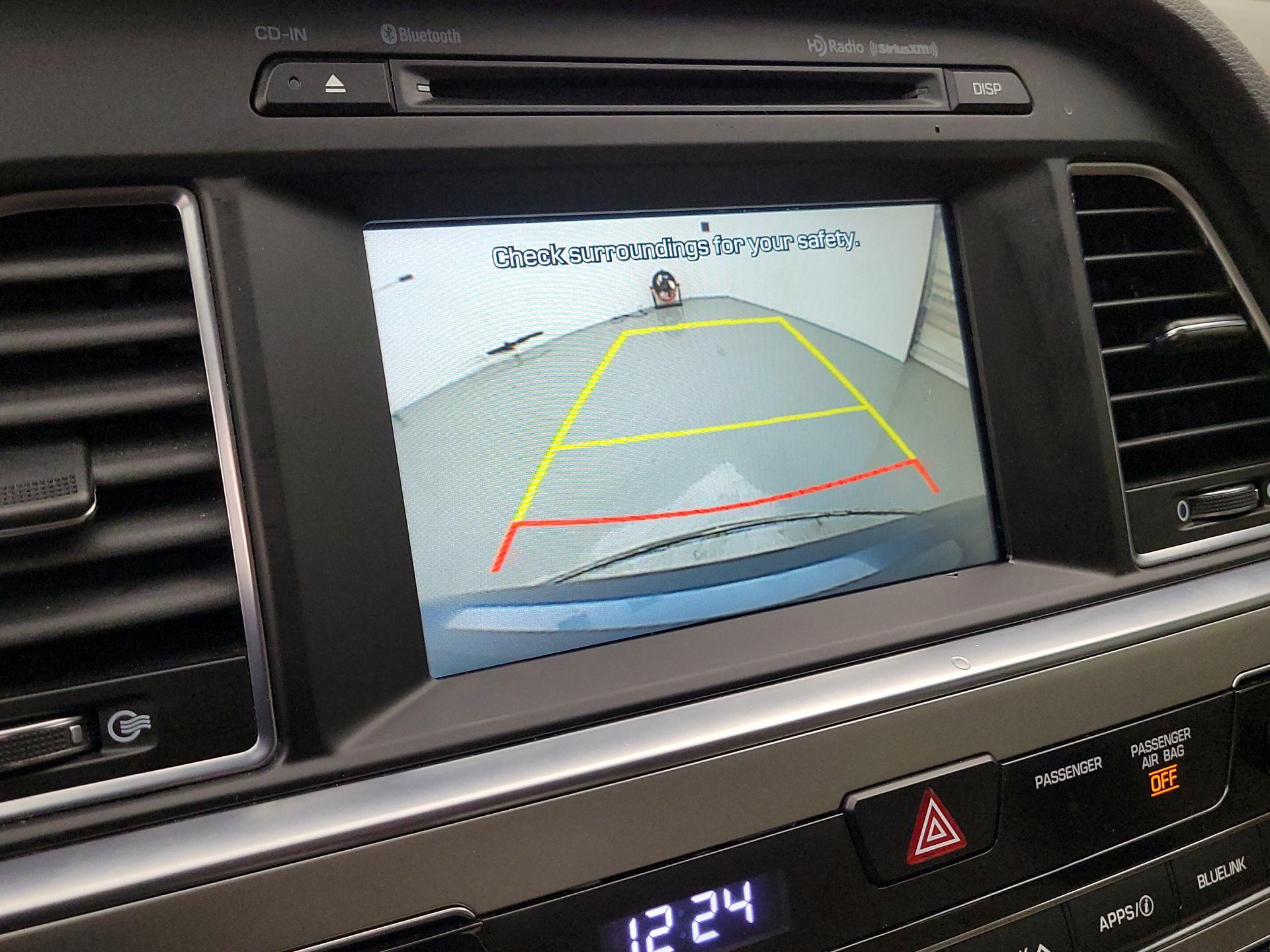 Thumbnail: 2016 Hyundai Sonata - 14