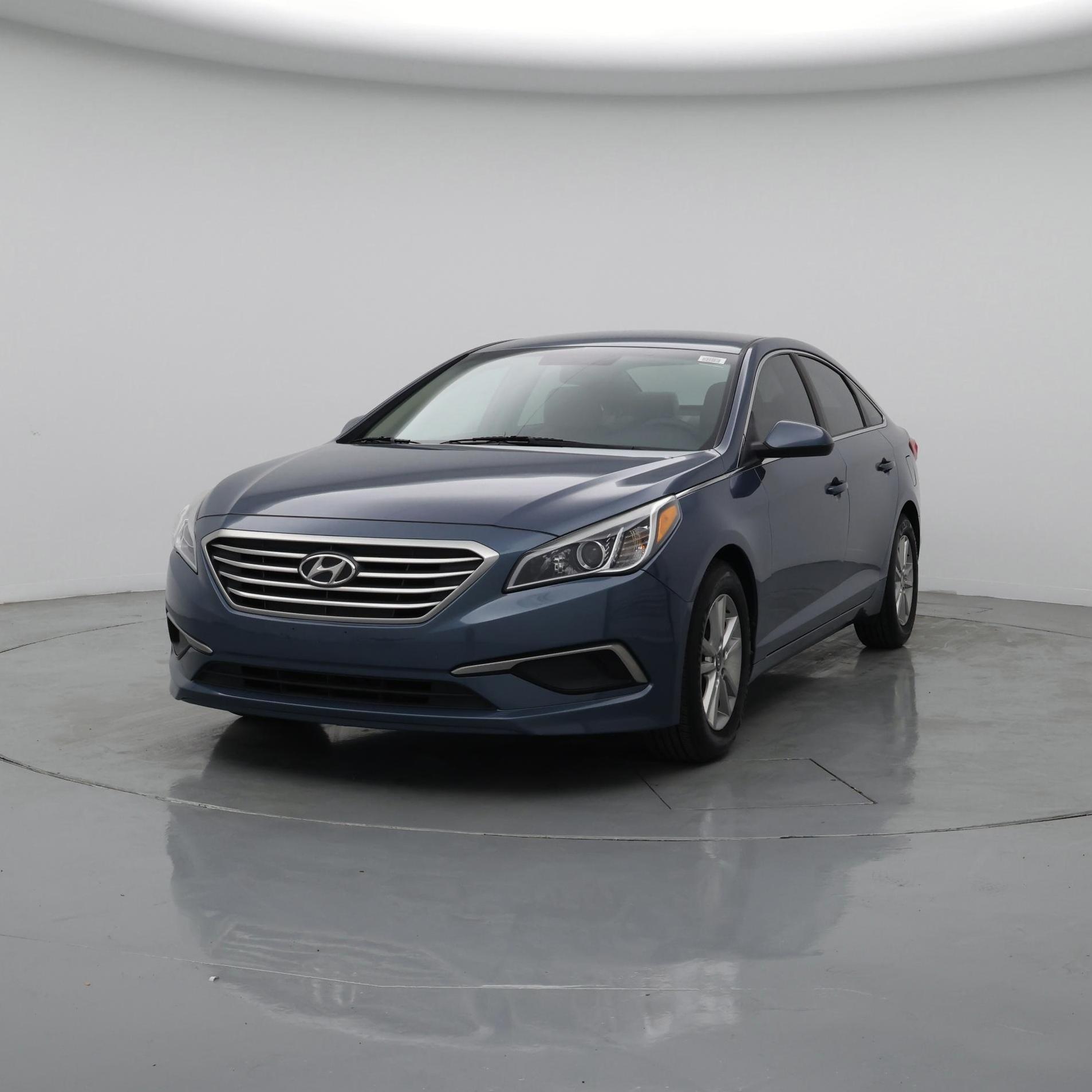 Thumbnail: 2016 Hyundai Sonata - 4