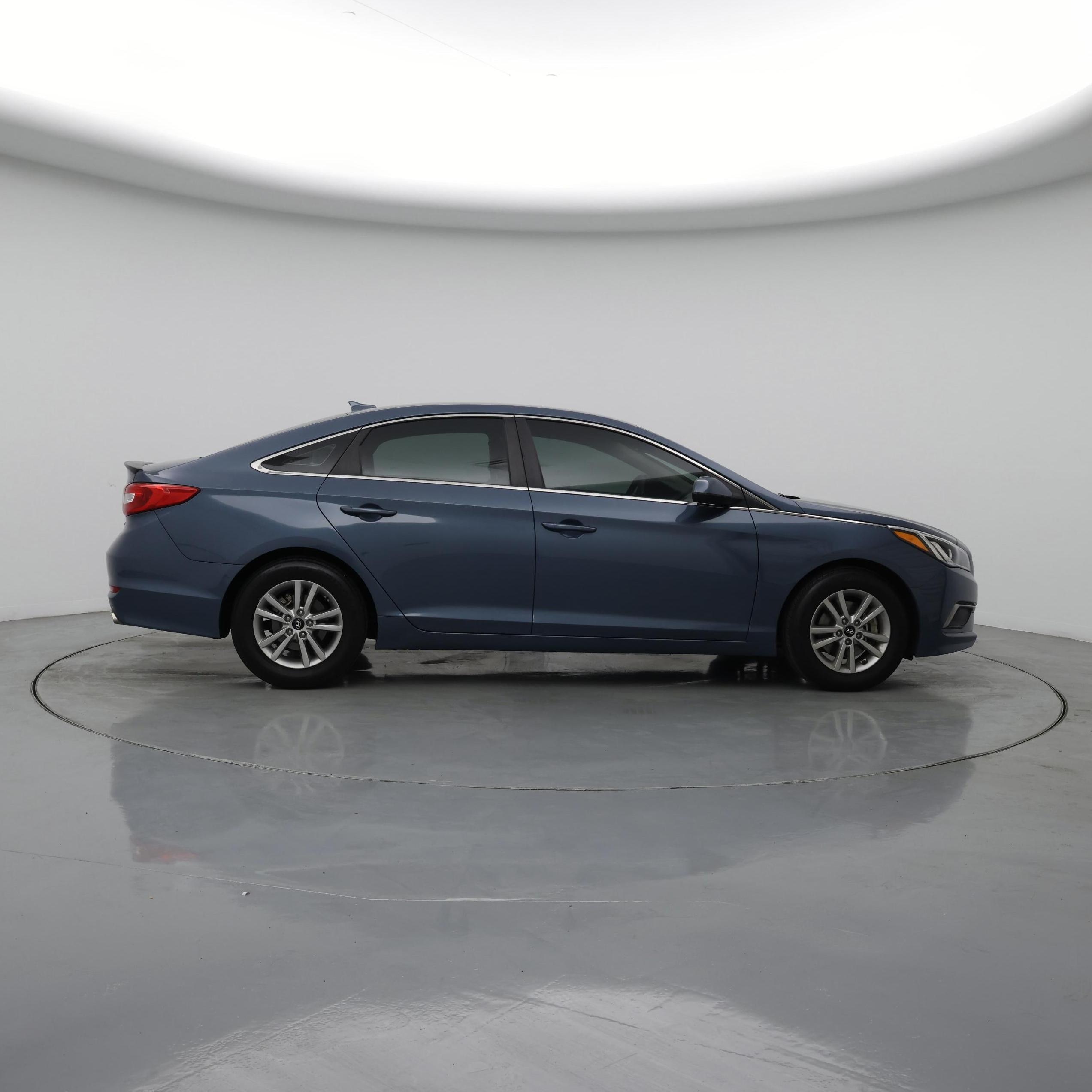 Thumbnail: 2016 Hyundai Sonata - 7