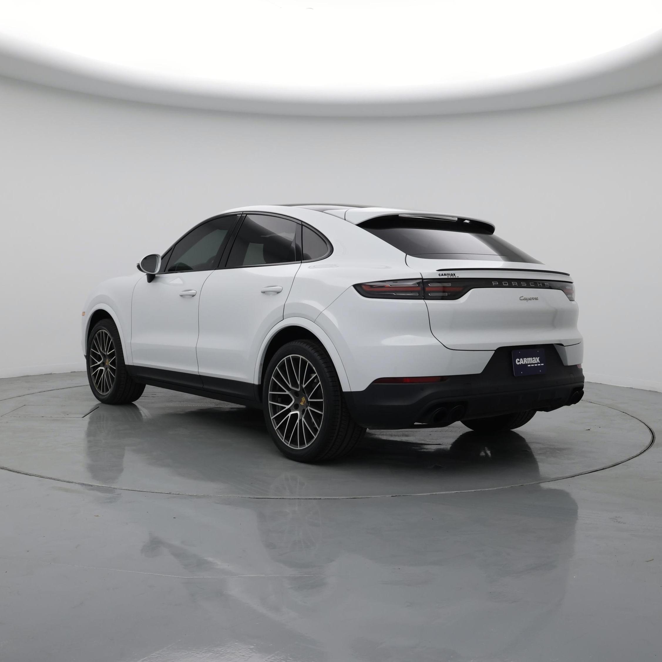 Thumbnail: 2020 Porsche Cayenne - 2