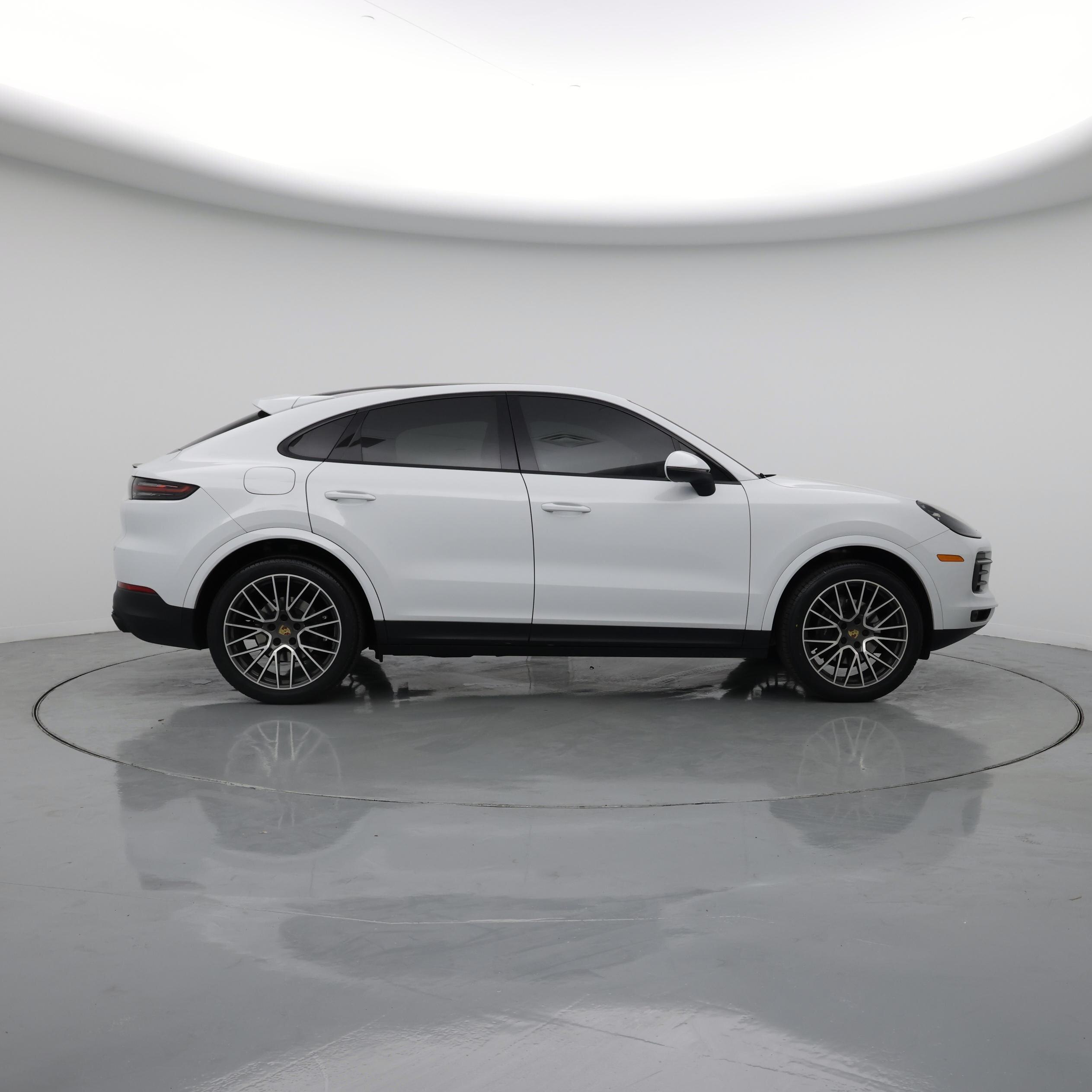 Thumbnail: 2020 Porsche Cayenne - 7