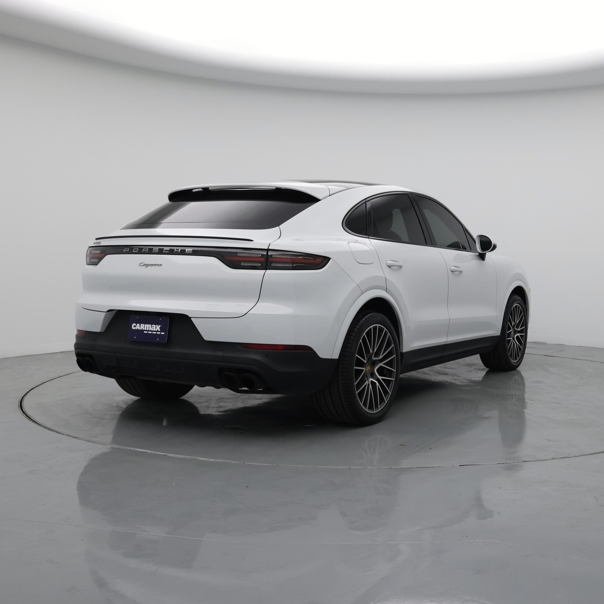 Thumbnail: 2020 Porsche Cayenne - 8