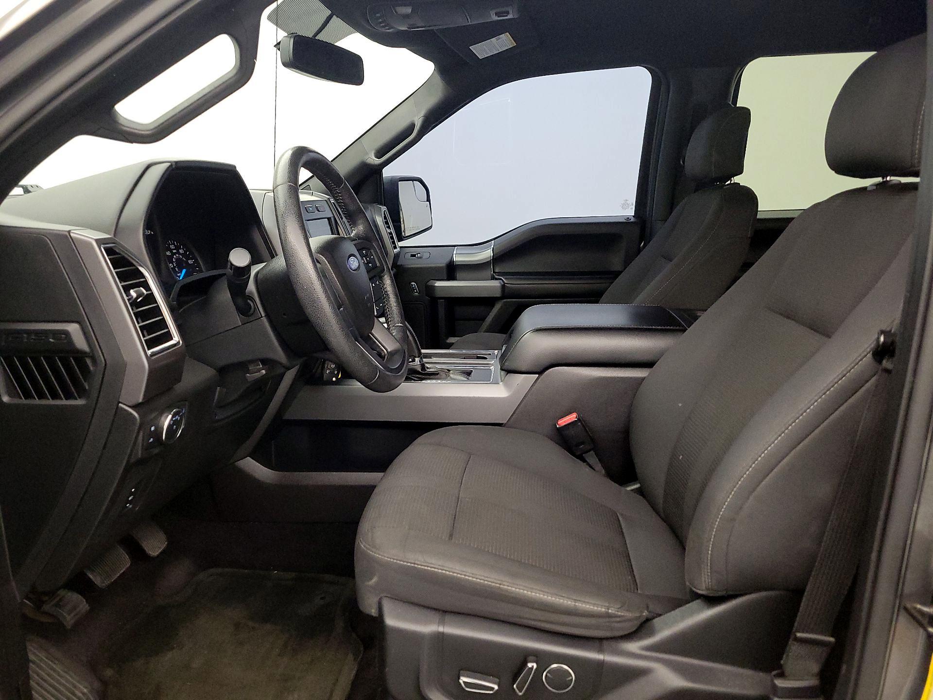 Thumbnail: 2016 Ford F-150 - 11