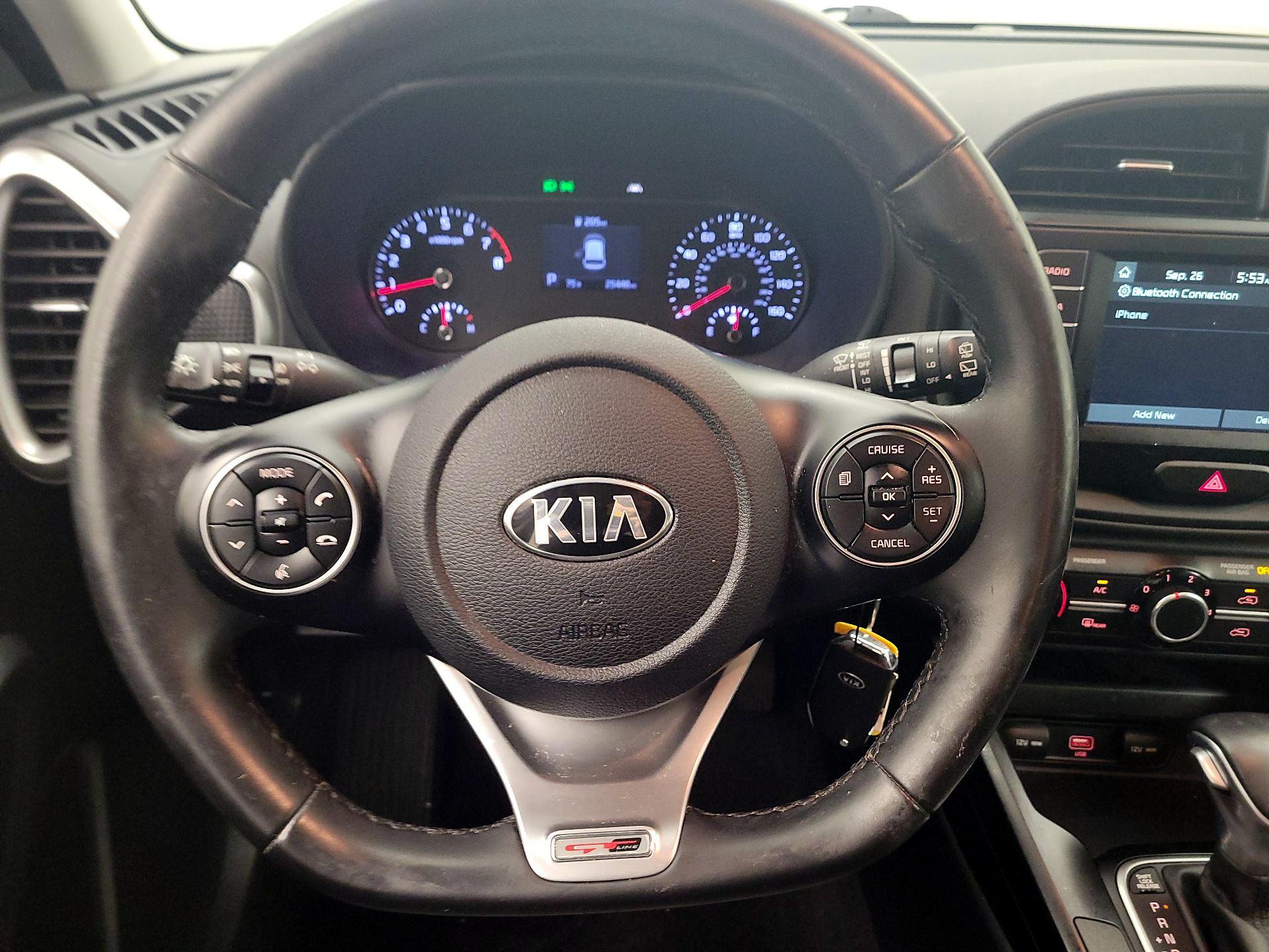 Thumbnail: 2020 Kia Soul - 10
