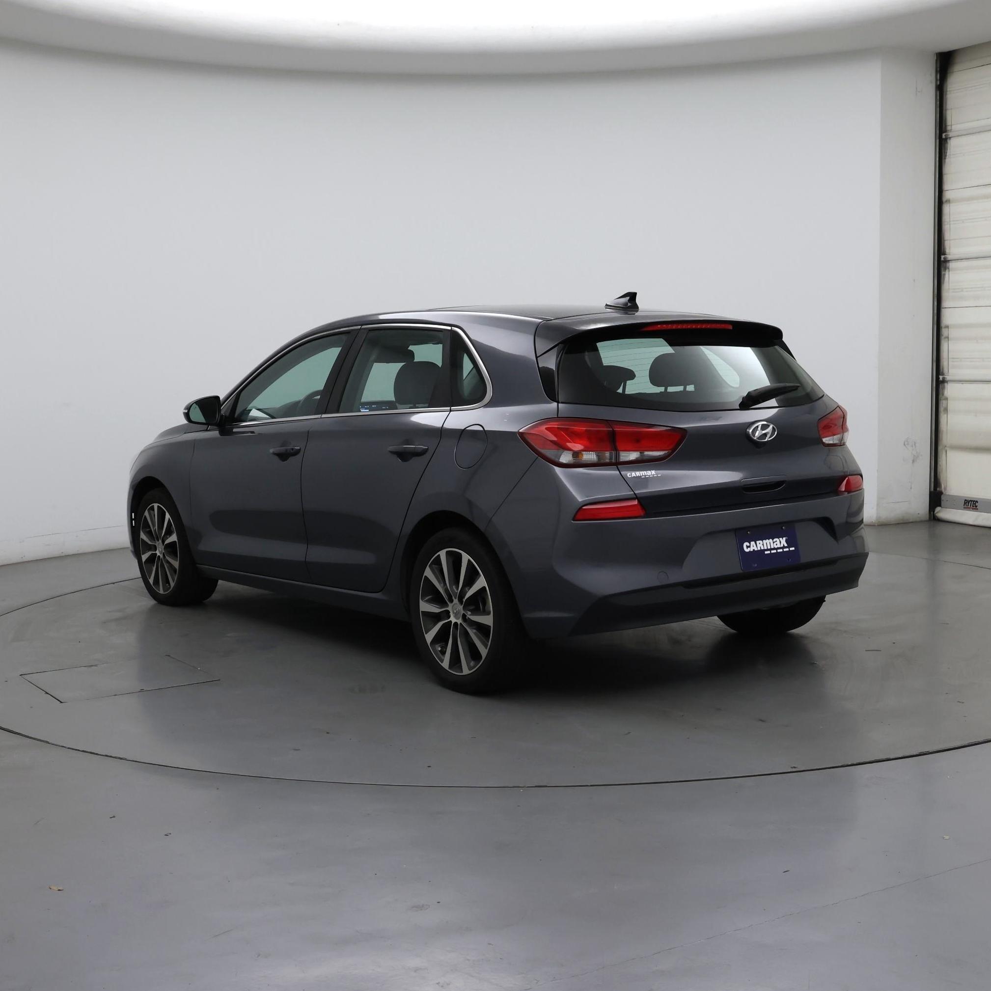 Thumbnail: 2019 Hyundai Elantra - 2