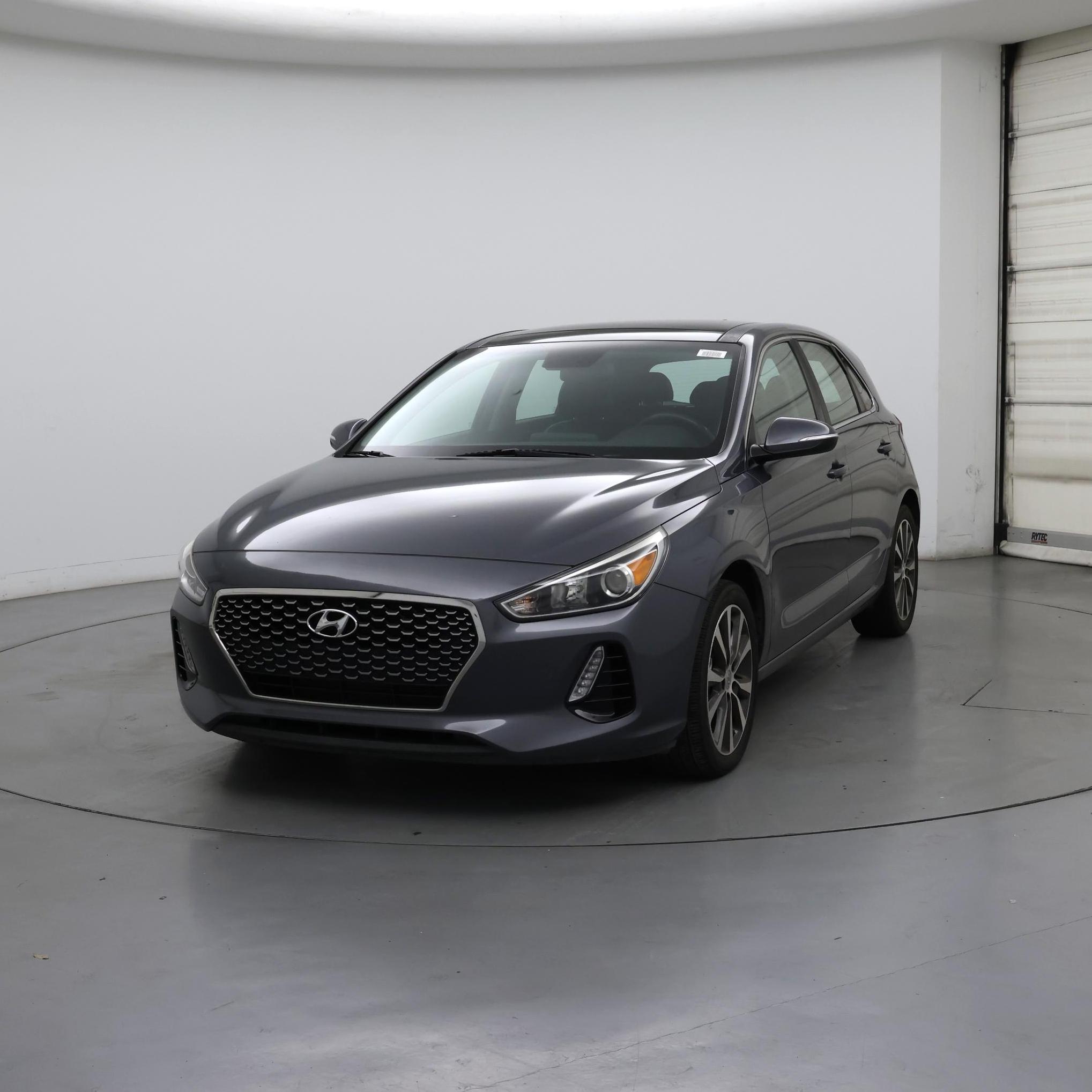 Thumbnail: 2019 Hyundai Elantra - 4