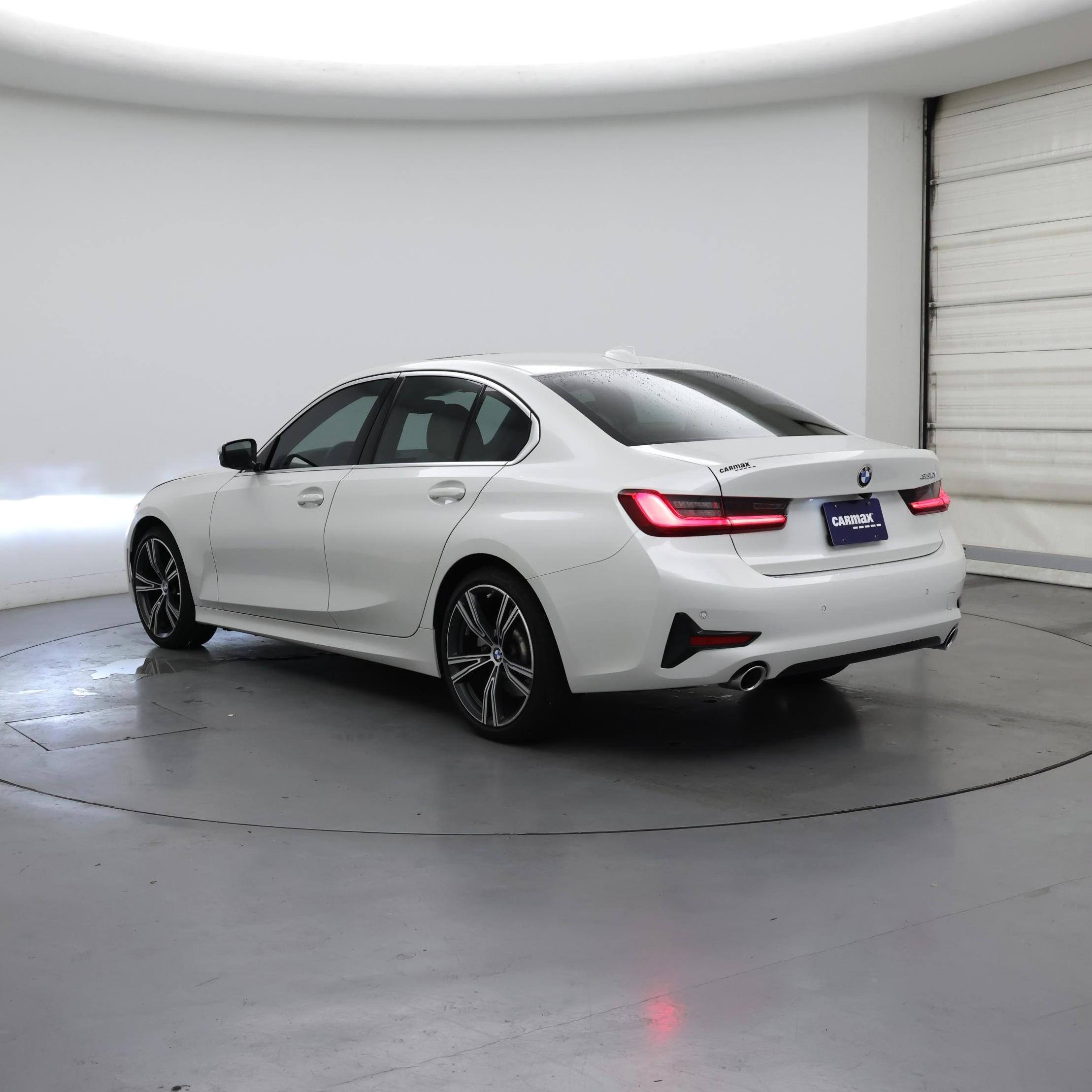 Thumbnail: 2020 BMW 3 Series - 2