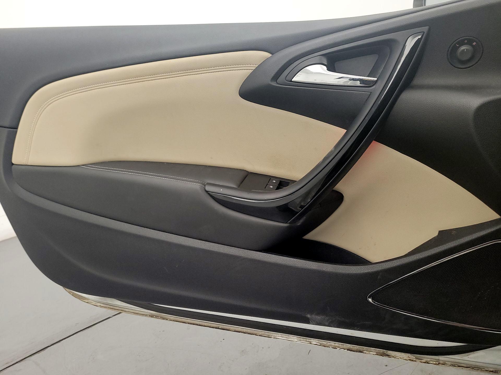 Thumbnail: 2016 Buick Cascada - 12