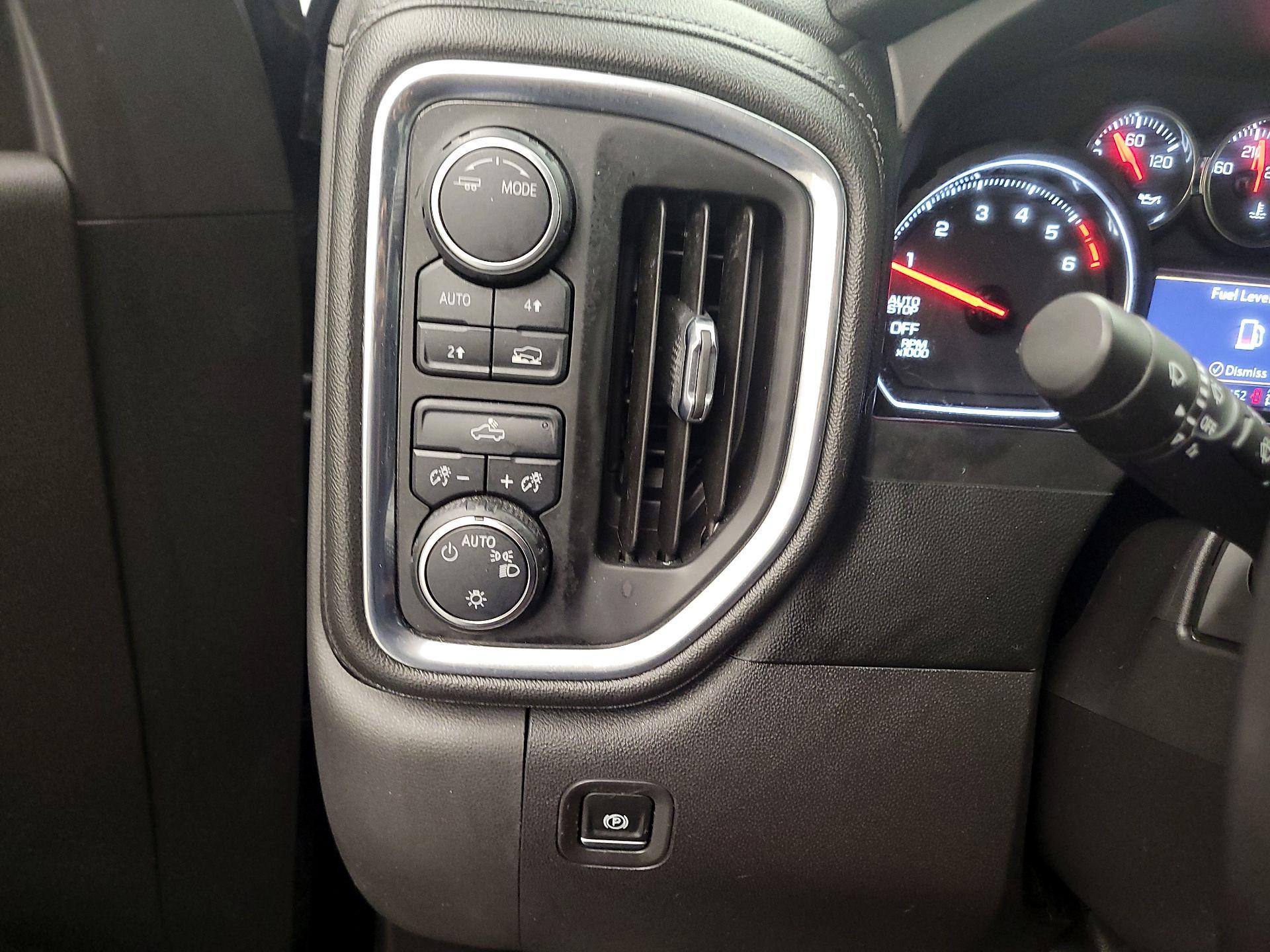 Thumbnail: 2021 Chevrolet Silverado 1500 - 13