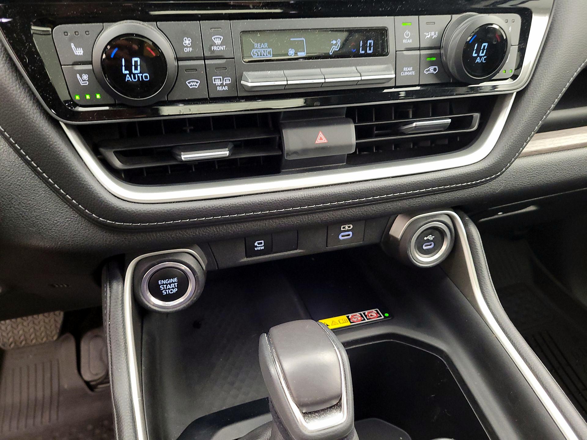 Thumbnail: 2024 Toyota Grand Highlander - 15