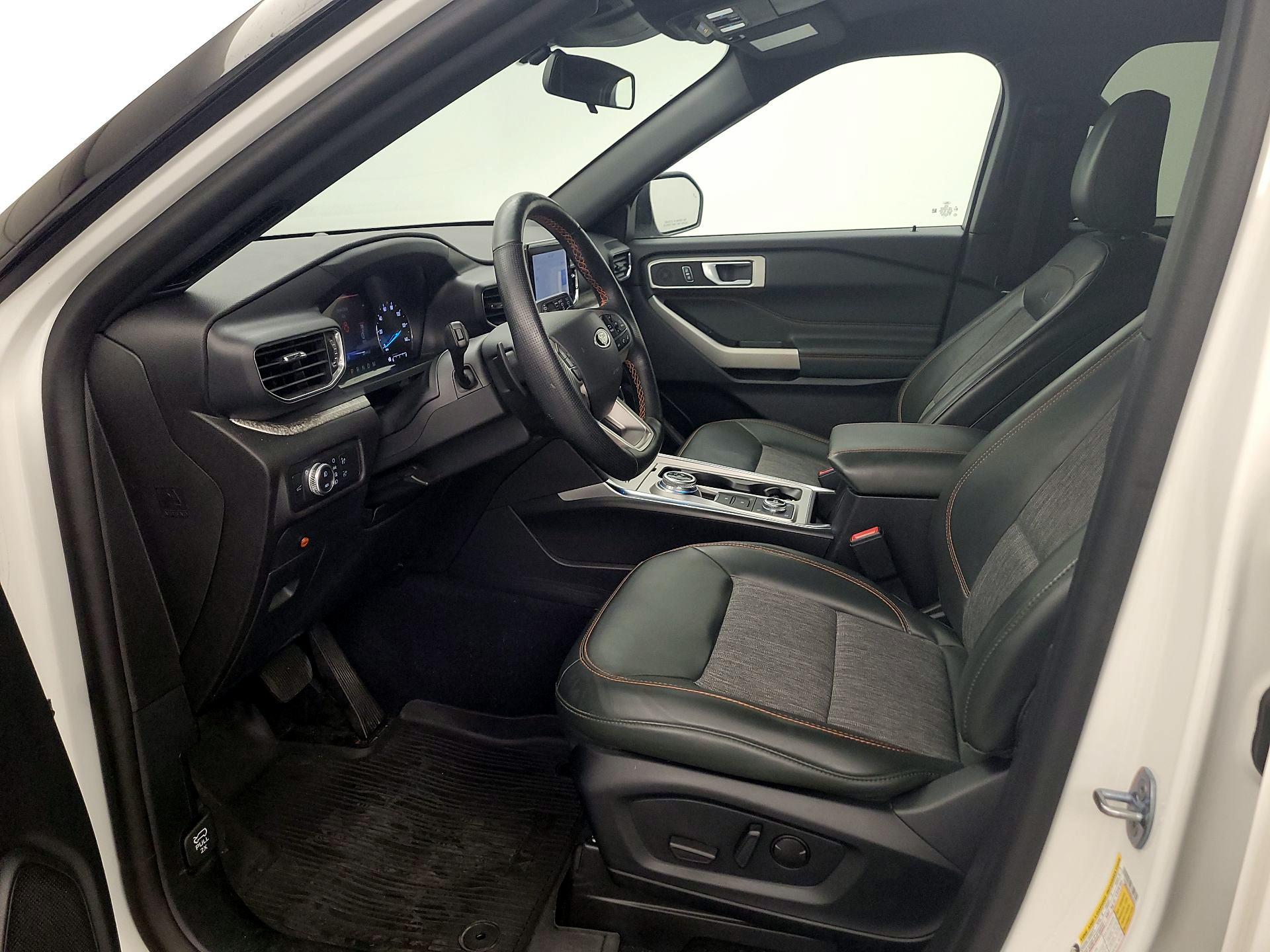 Thumbnail: 2021 Ford Explorer - 11