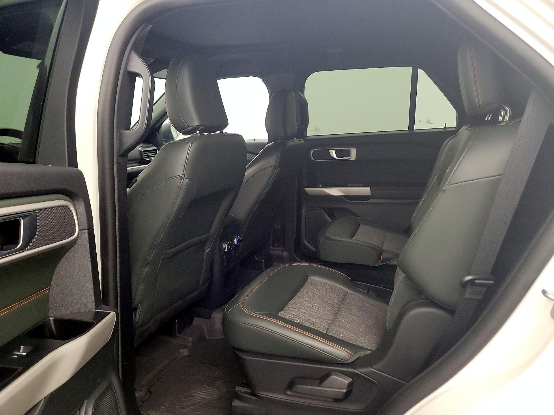 Thumbnail: 2021 Ford Explorer - 18