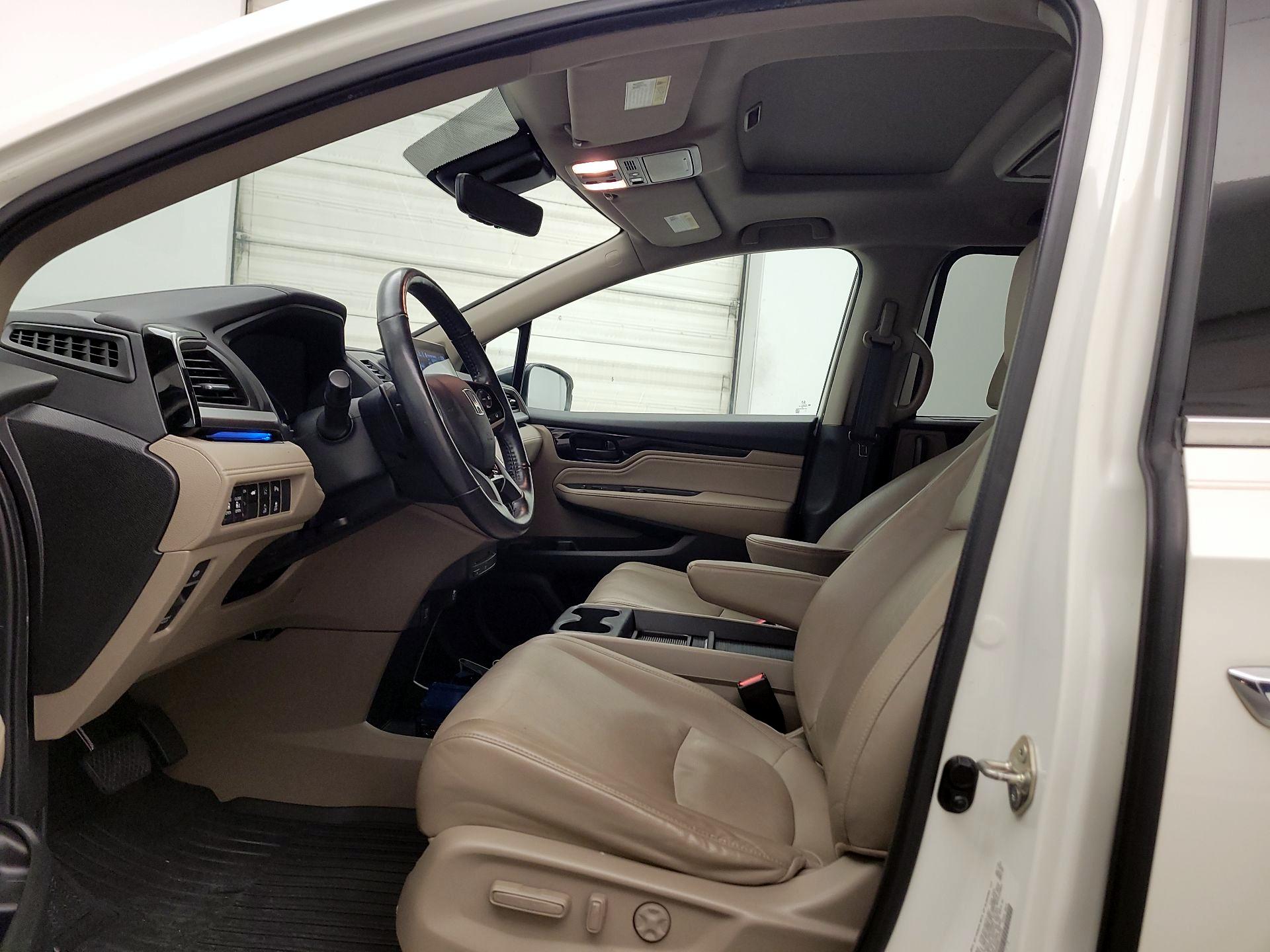 Thumbnail: 2019 Honda Odyssey - 19