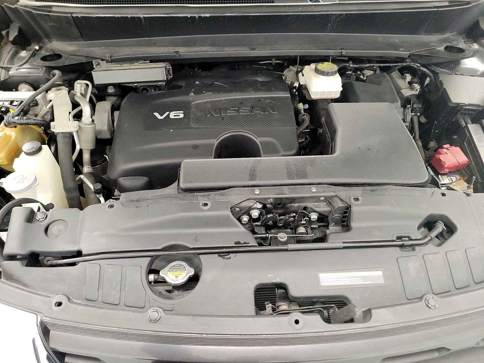 Thumbnail: 2017 Nissan Pathfinder - 17