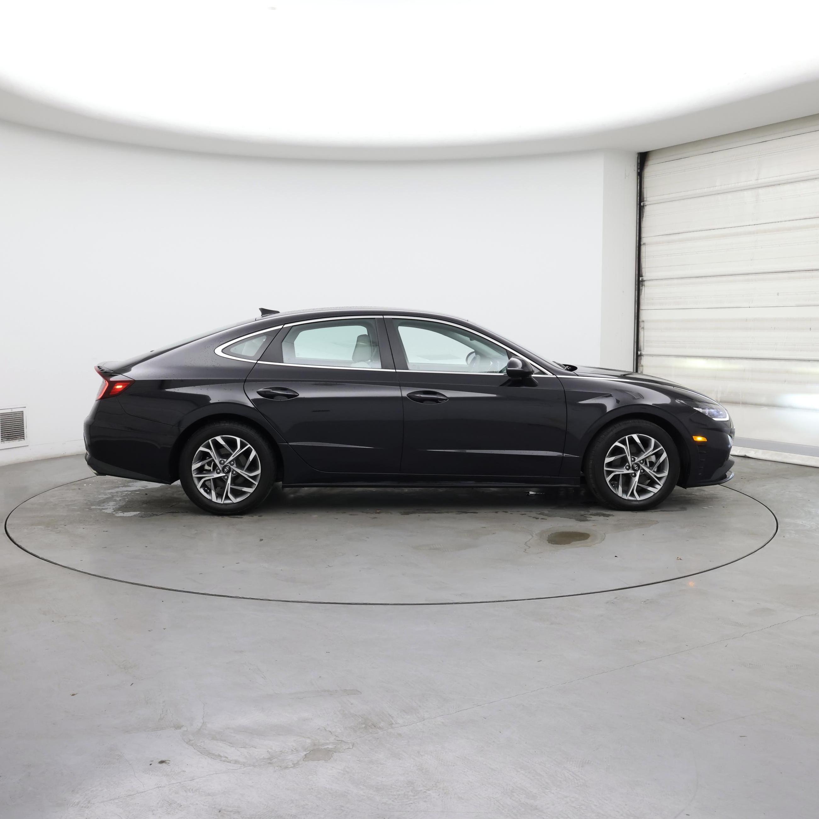 Thumbnail: 2017 Nissan Pathfinder - 7