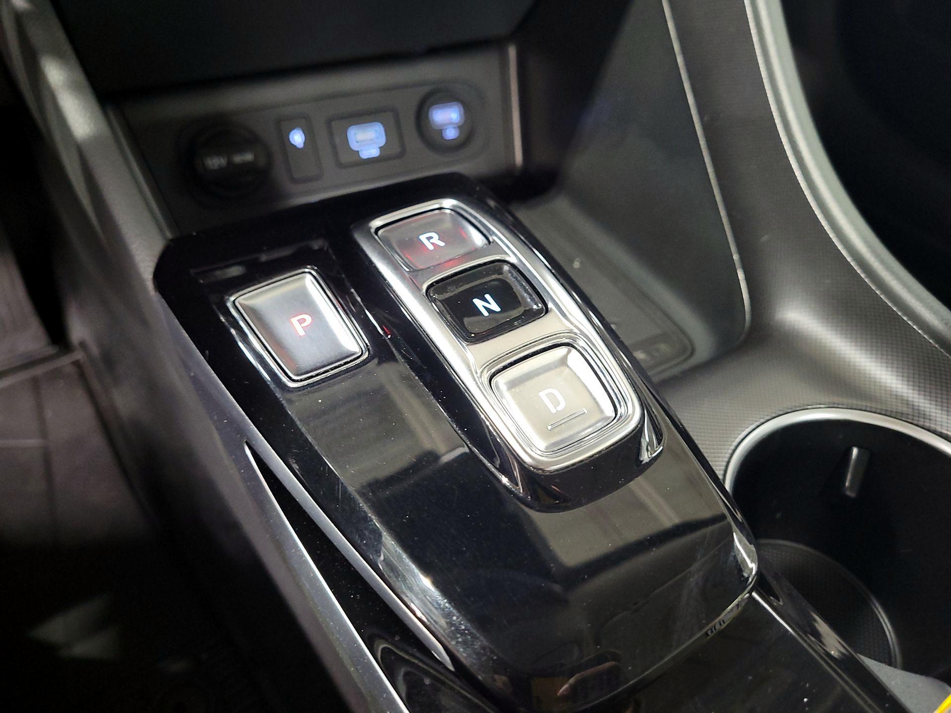Thumbnail: 2022 Hyundai Sonata - 17