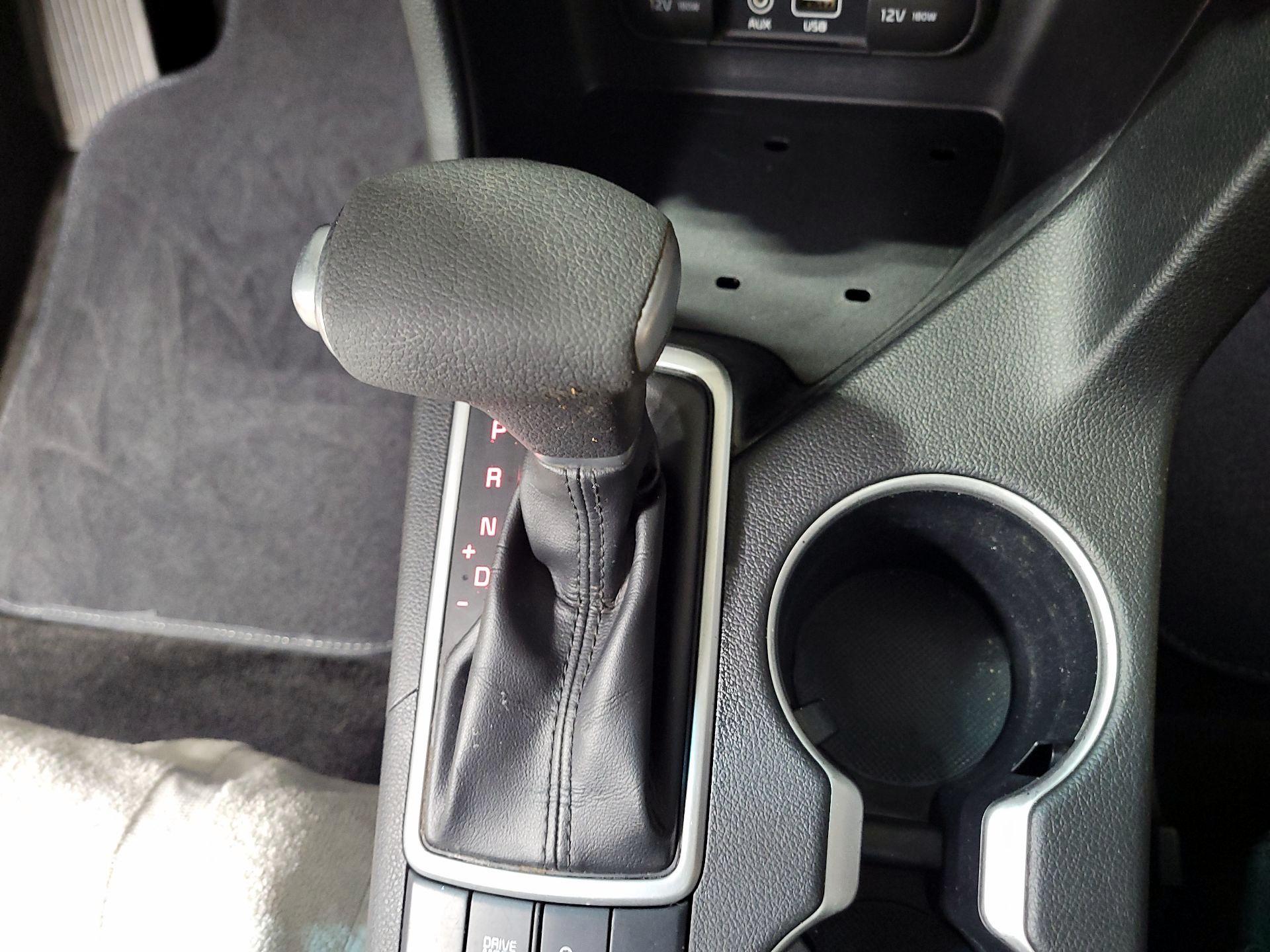 Thumbnail: 2017 Kia Sportage - 15