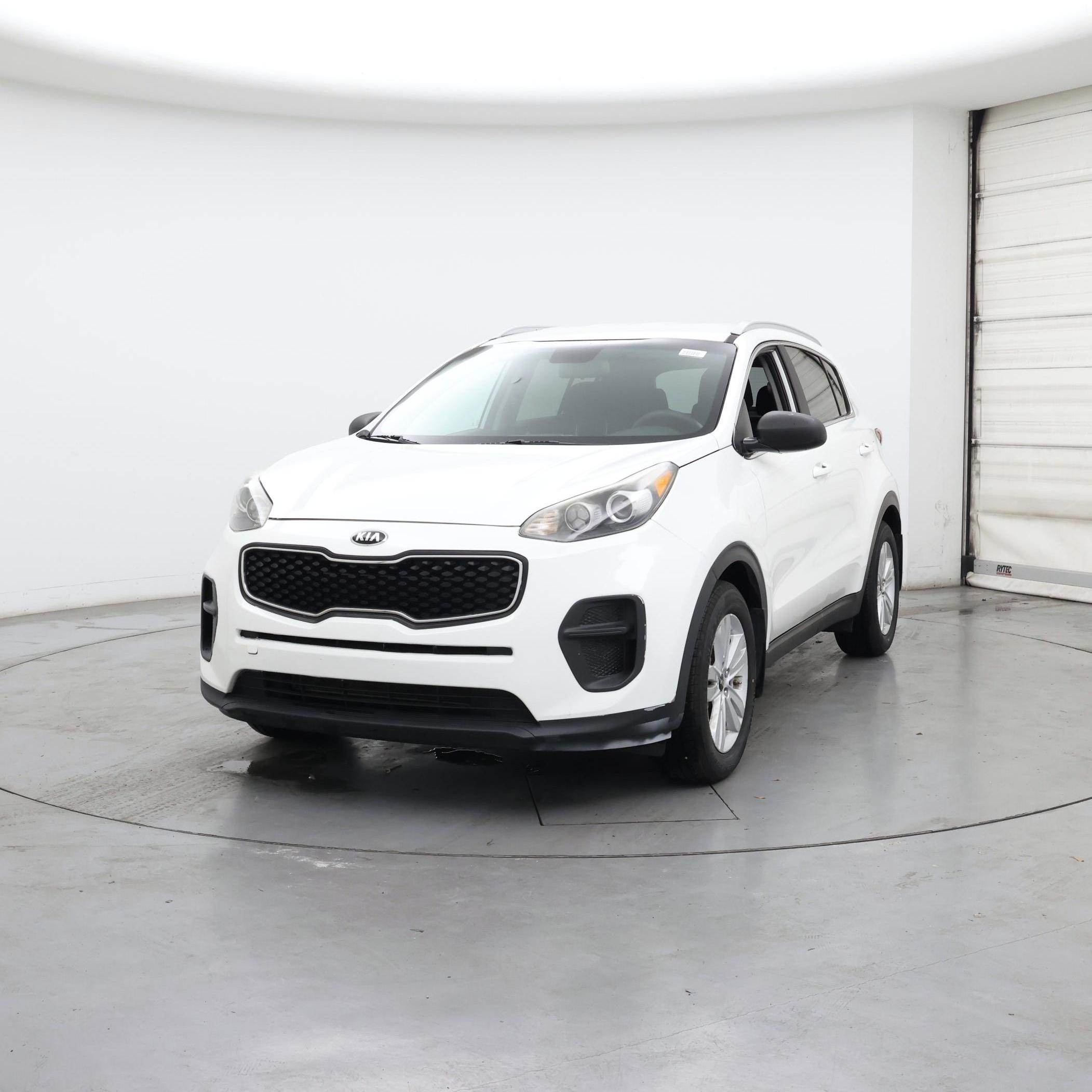 Thumbnail: 2017 Kia Sportage - 4