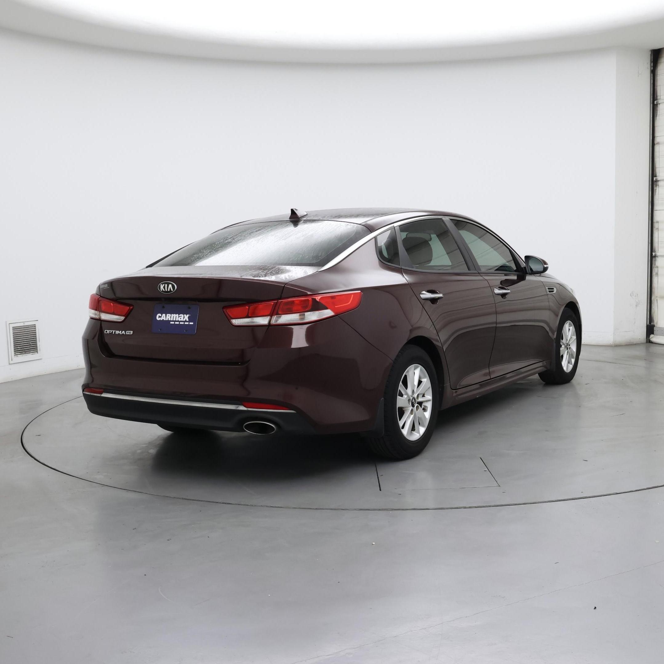 Thumbnail: 2016 Kia Optima - 8