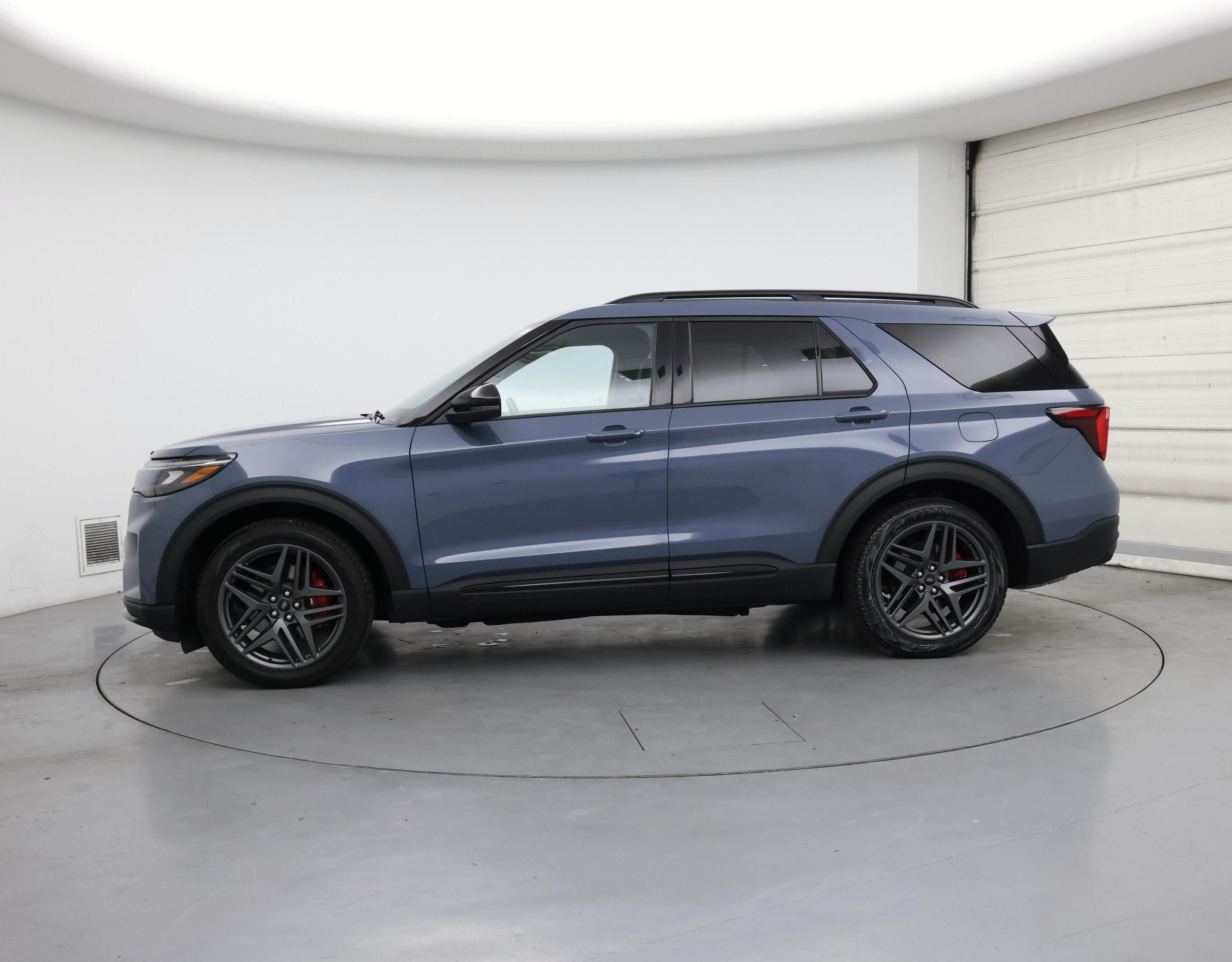 Thumbnail: 2025 Ford Explorer - 3