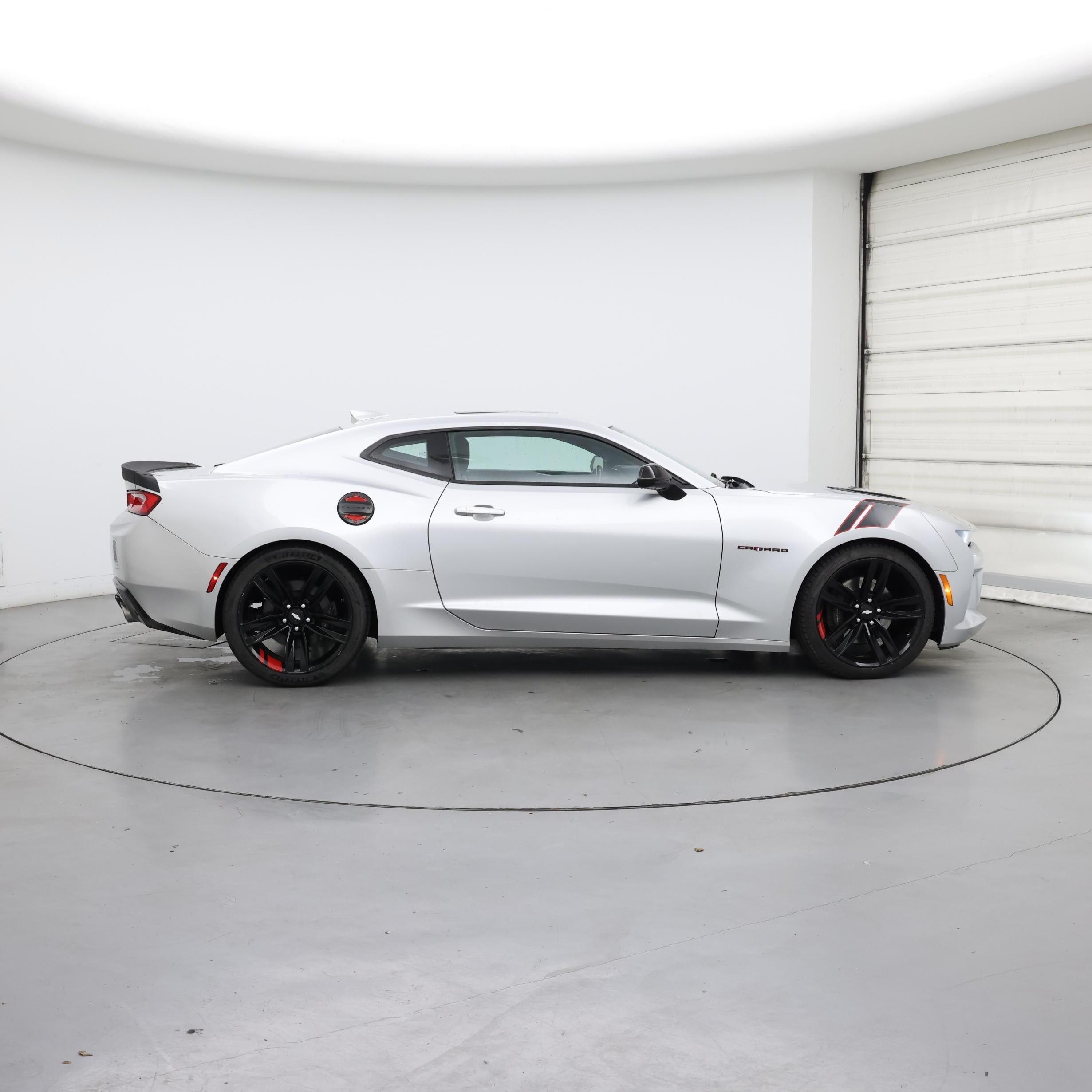 Thumbnail: 2018 Chevrolet Camaro - 7