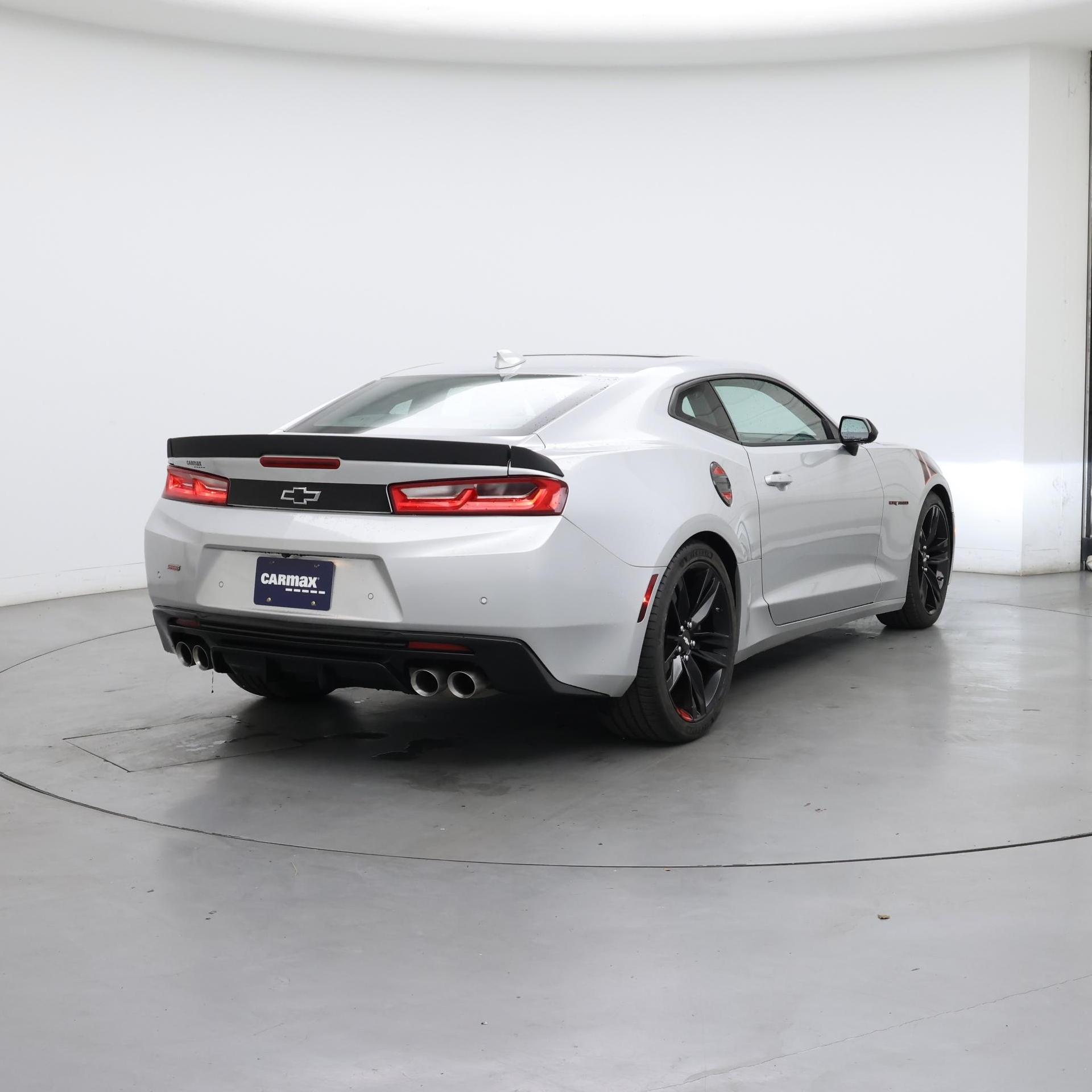 Thumbnail: 2018 Chevrolet Camaro - 8