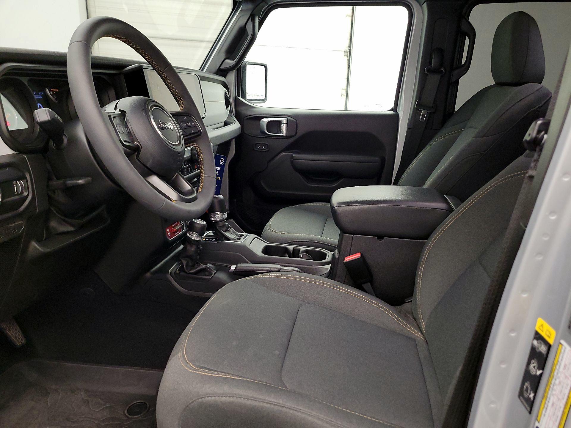 Thumbnail: 2024 Jeep Wrangler - 11