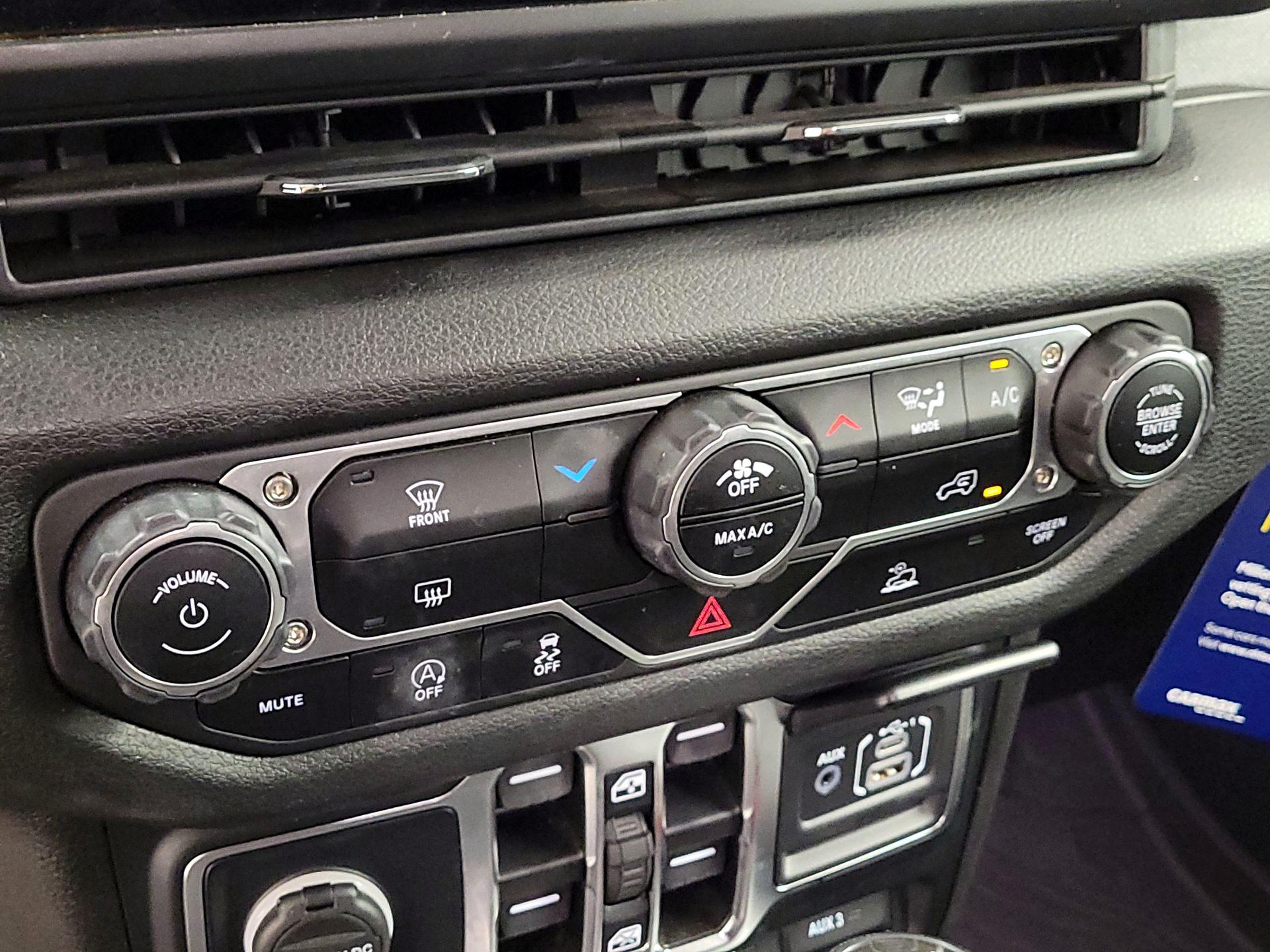 Thumbnail: 2024 Jeep Wrangler - 16