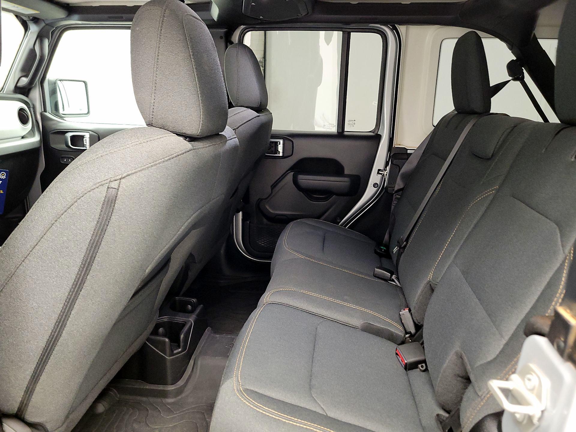 Thumbnail: 2024 Jeep Wrangler - 19