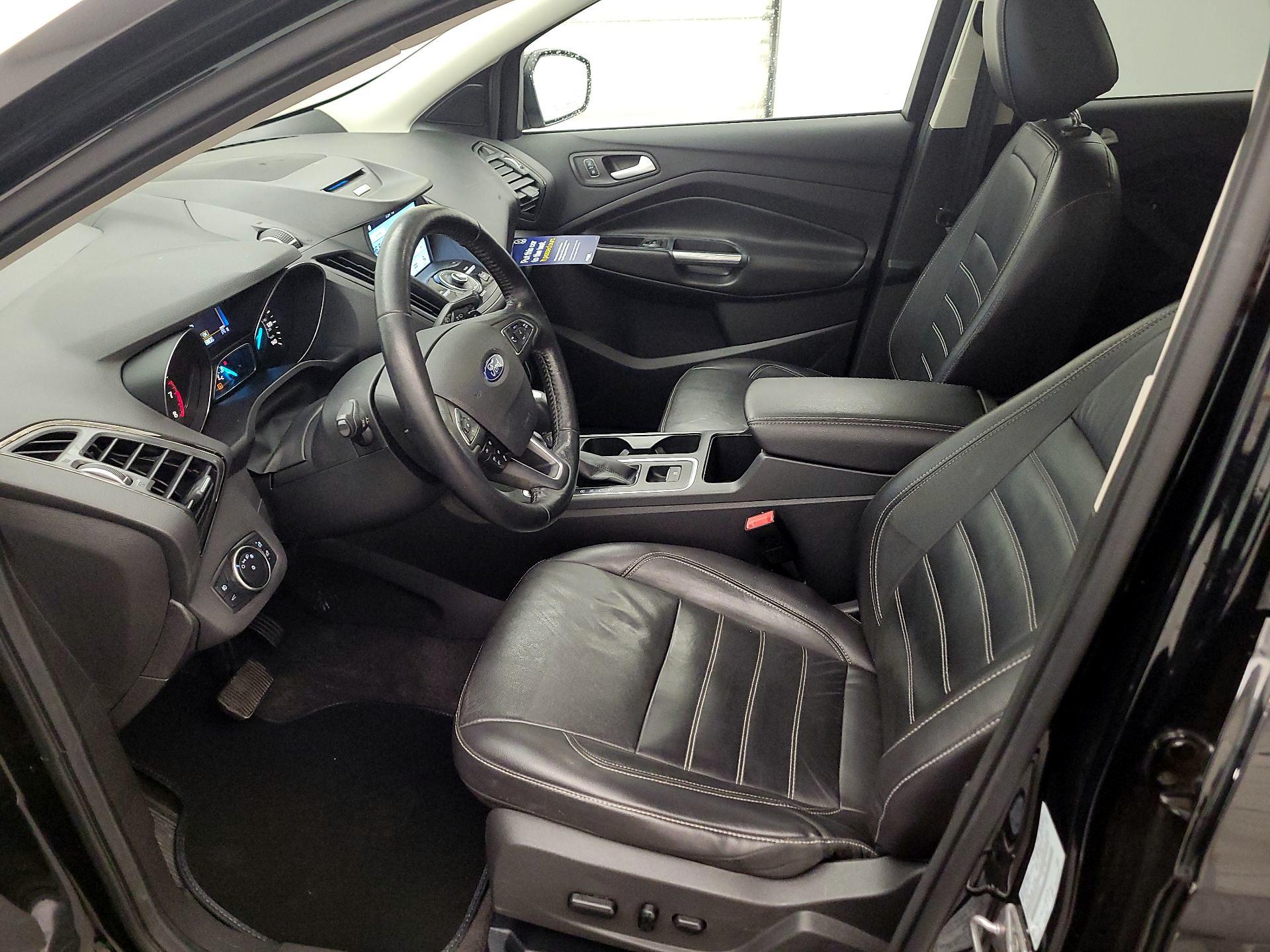 Thumbnail: 2017 Ford Escape - 11