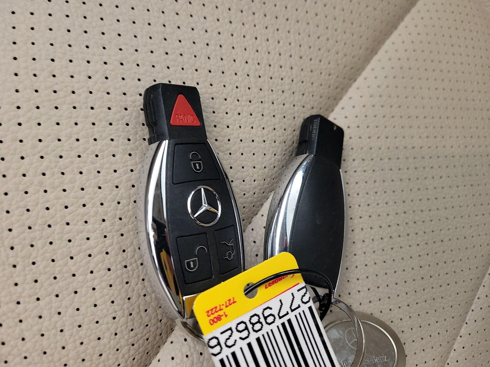 Thumbnail: 2015 Mercedes-Benz C-Class - 18