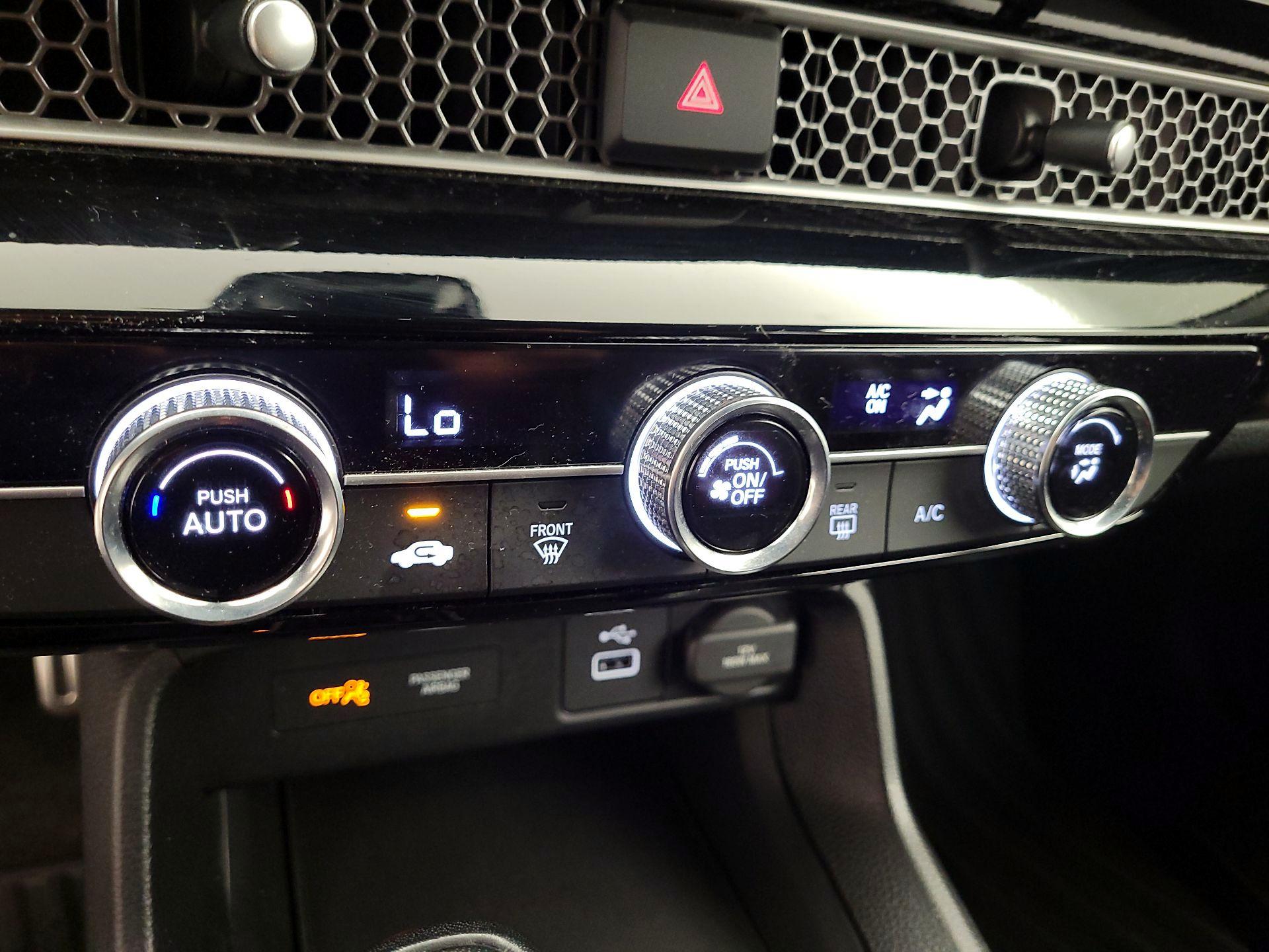 Thumbnail: 2024 Honda Civic - 14