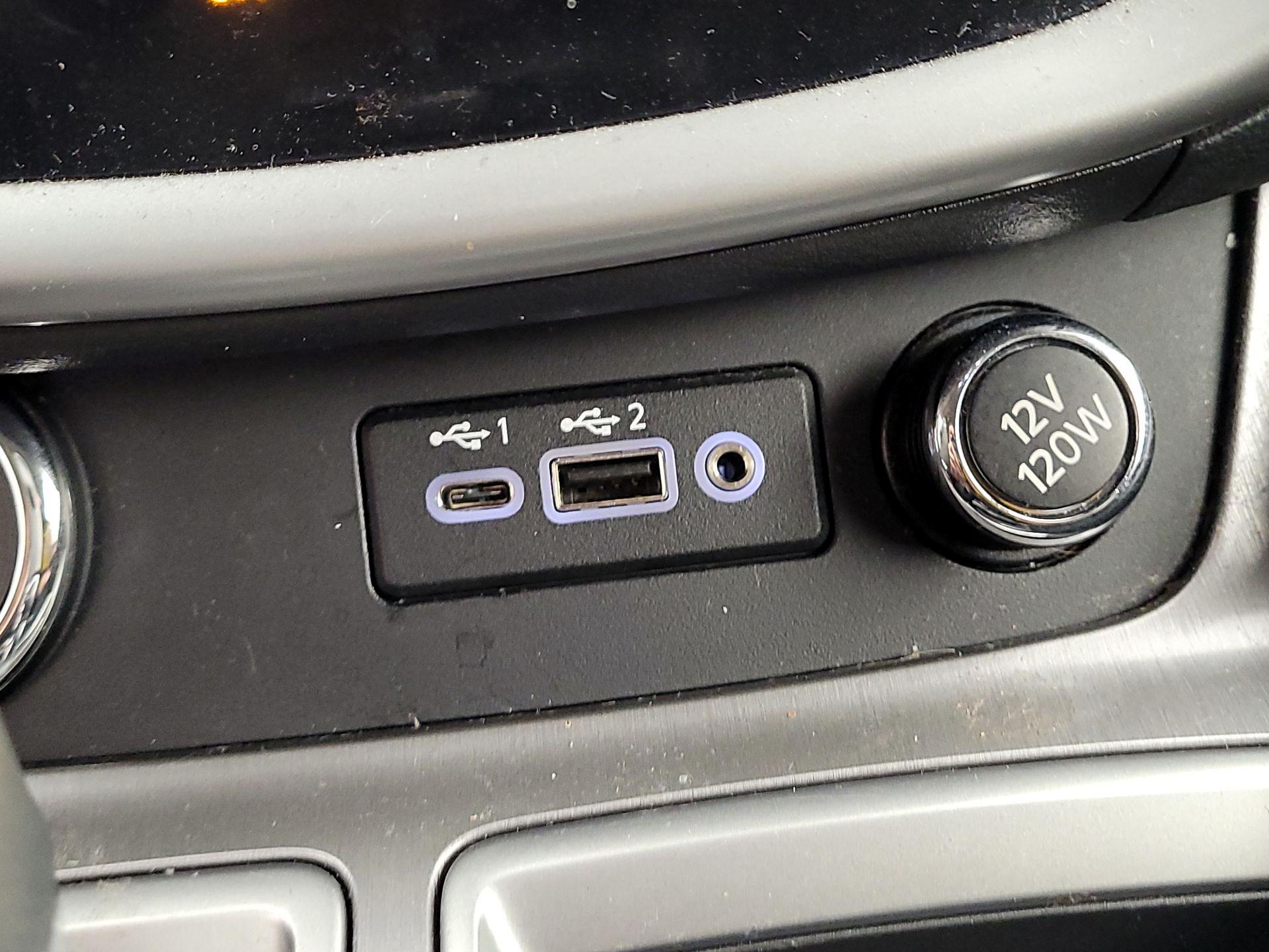 Thumbnail: 2020 Nissan Murano - 18