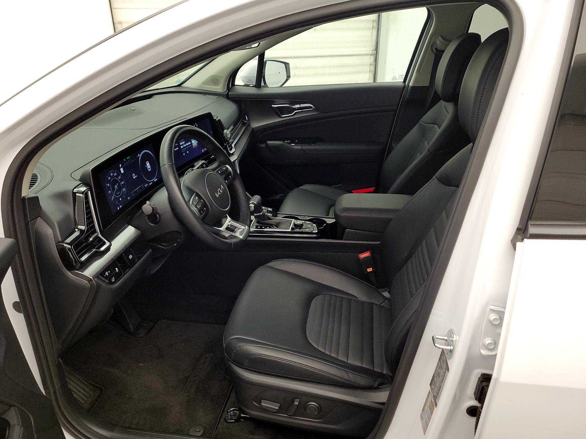 Thumbnail: 2025 Kia Sportage - 11